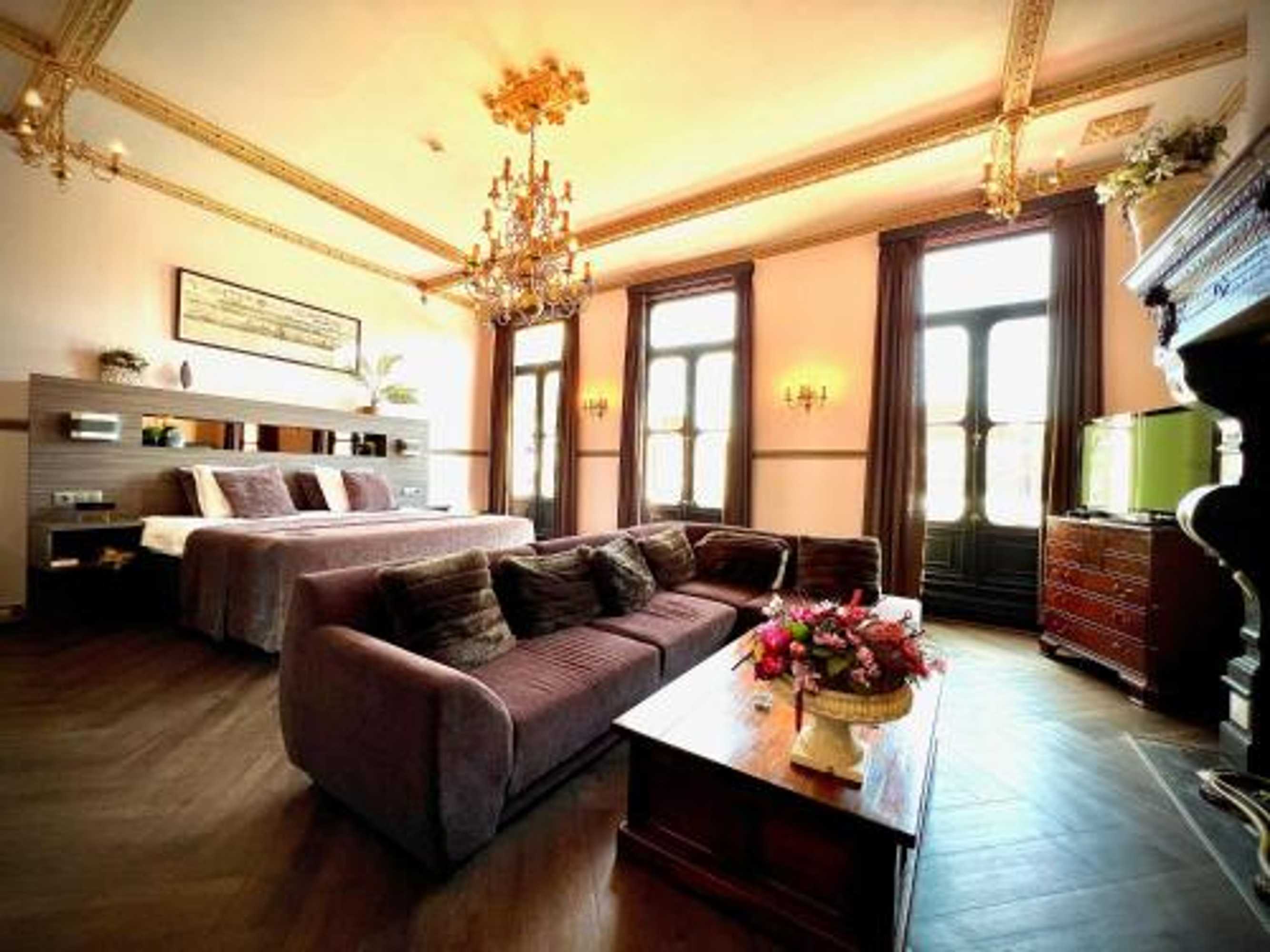 Gift card for Grand Cafe Hotel de Bourgondier Gift card for Grand Cafe Hotel de Bourgondier
