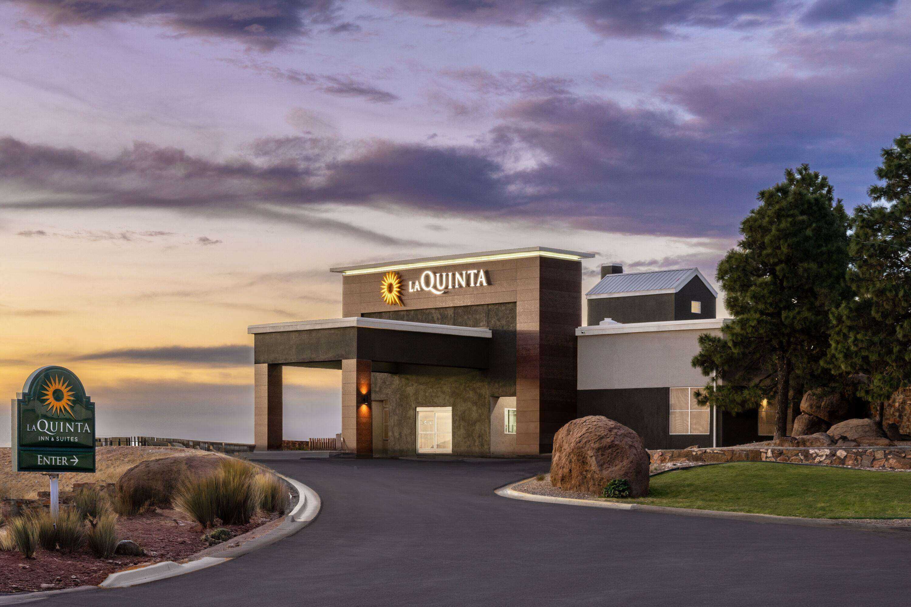 Gift card for La Quinta Inn & Suites by Wyndham Santa Rosa Gift card for La Quinta Inn & Suites by Wyndham Santa Rosa