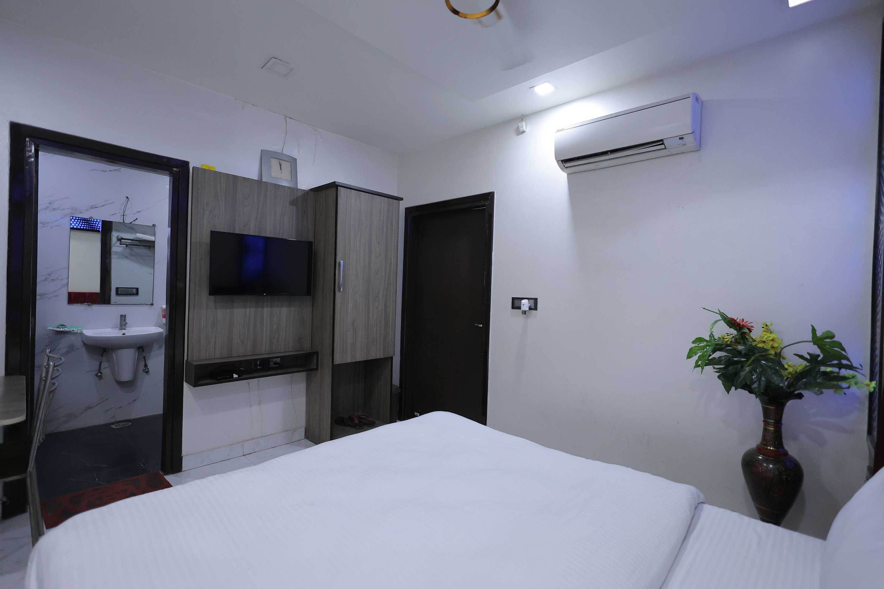 Gift card for Hotel Grand Sai - Moradabad, Uttar Pradesh Gift card for Hotel Grand Sai - Moradabad, Uttar Pradesh
