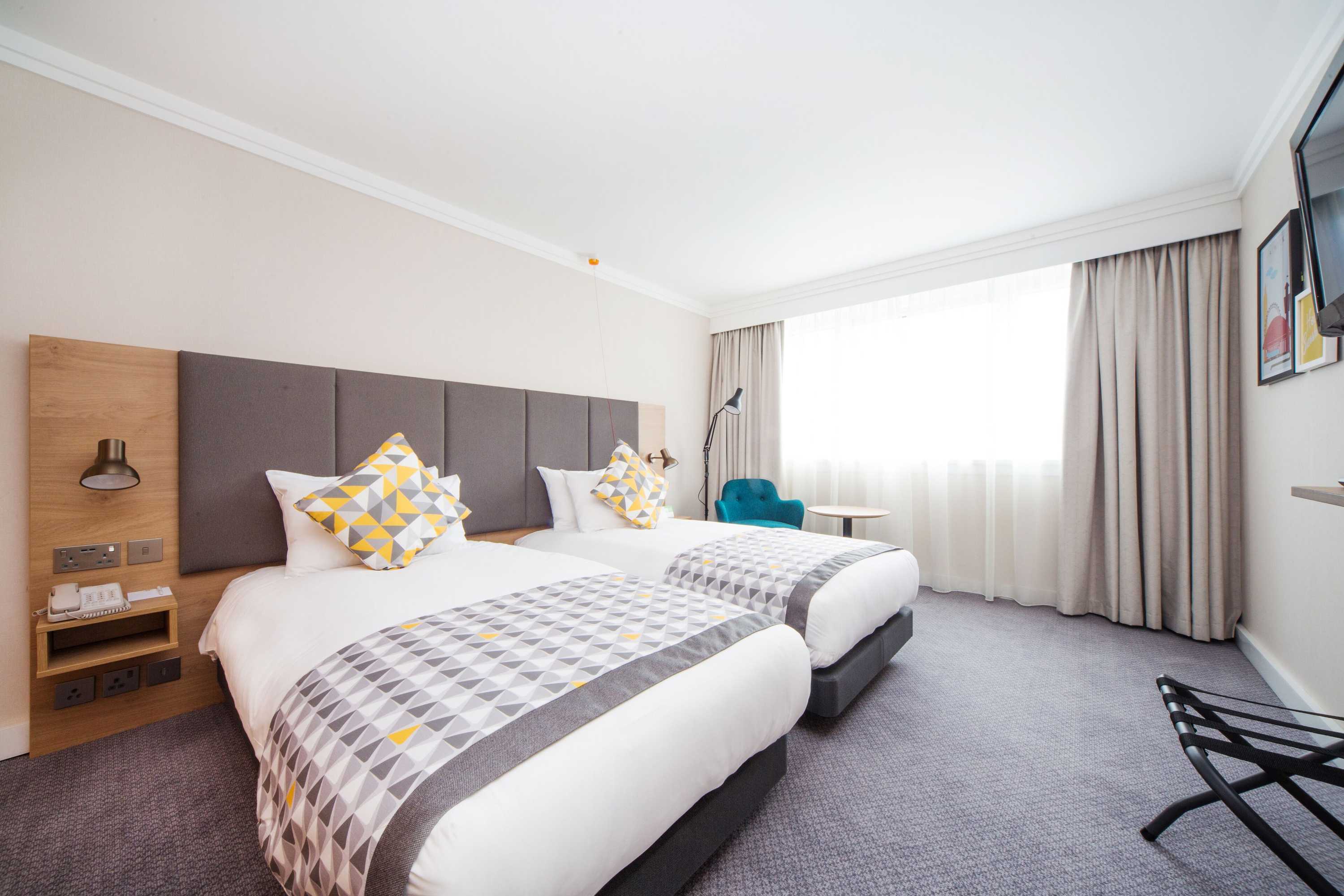 Gift card for Holiday Inn London-Gatwick Airport by Ihg