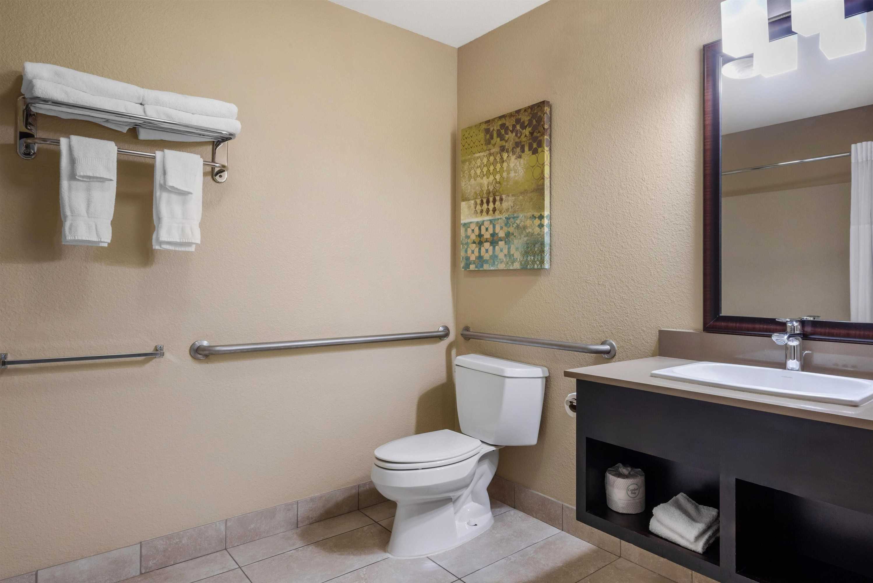 Gift card for Best Western Long Beach Inn Gift card for Best Western Long Beach Inn