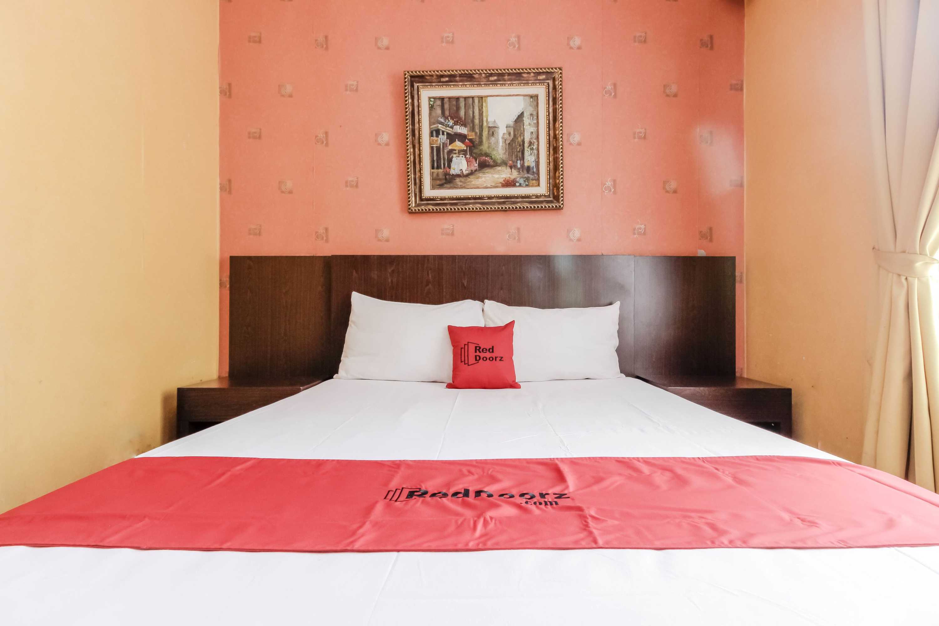 Gift card for Reddoorz Near Pasar Pagi Cirebon Gift card for Reddoorz Near Pasar Pagi Cirebon