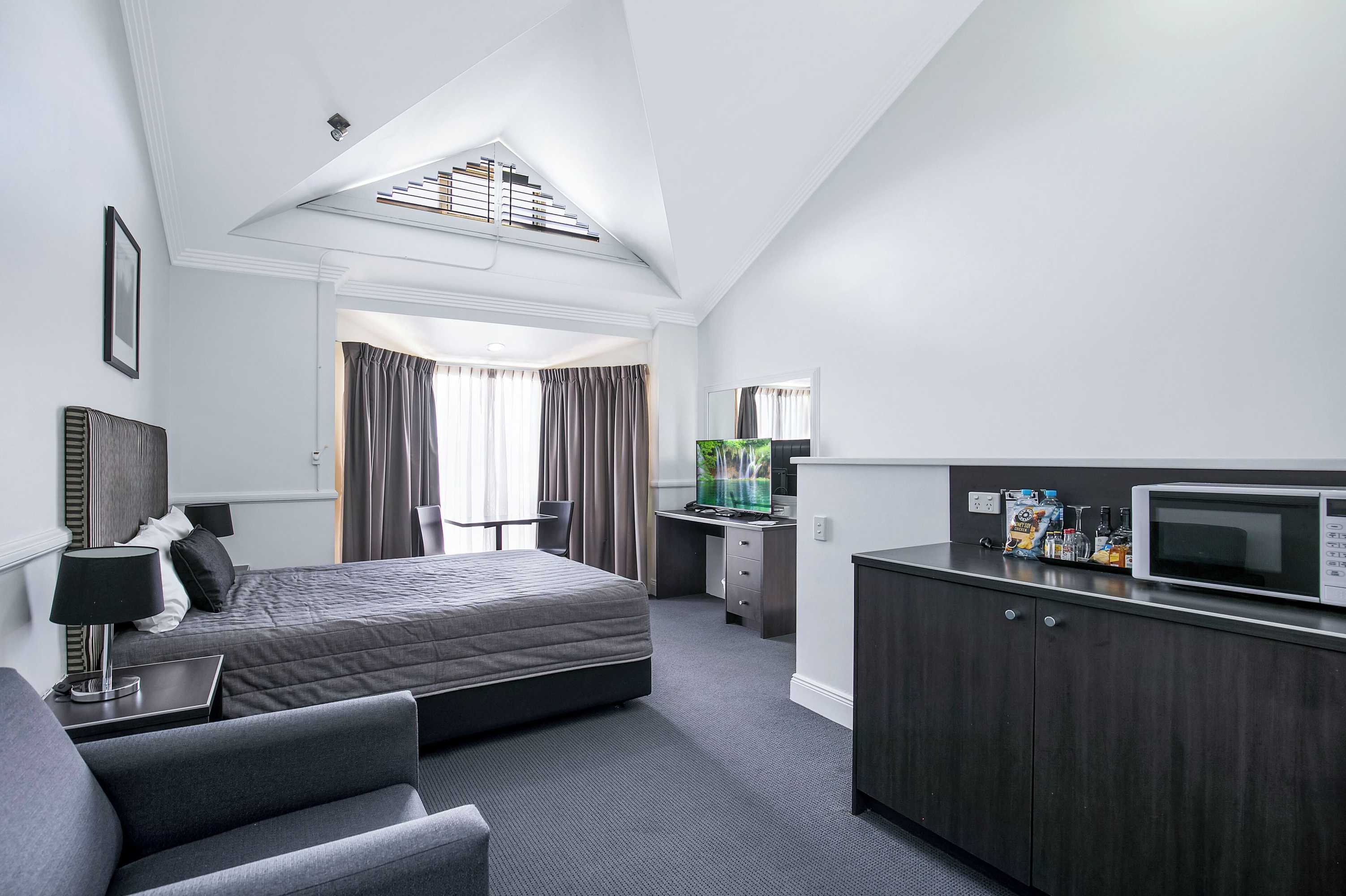 Gift card for Comfort Inn & Apartments Northgate Airport Gift card for Comfort Inn & Apartments Northgate Airport