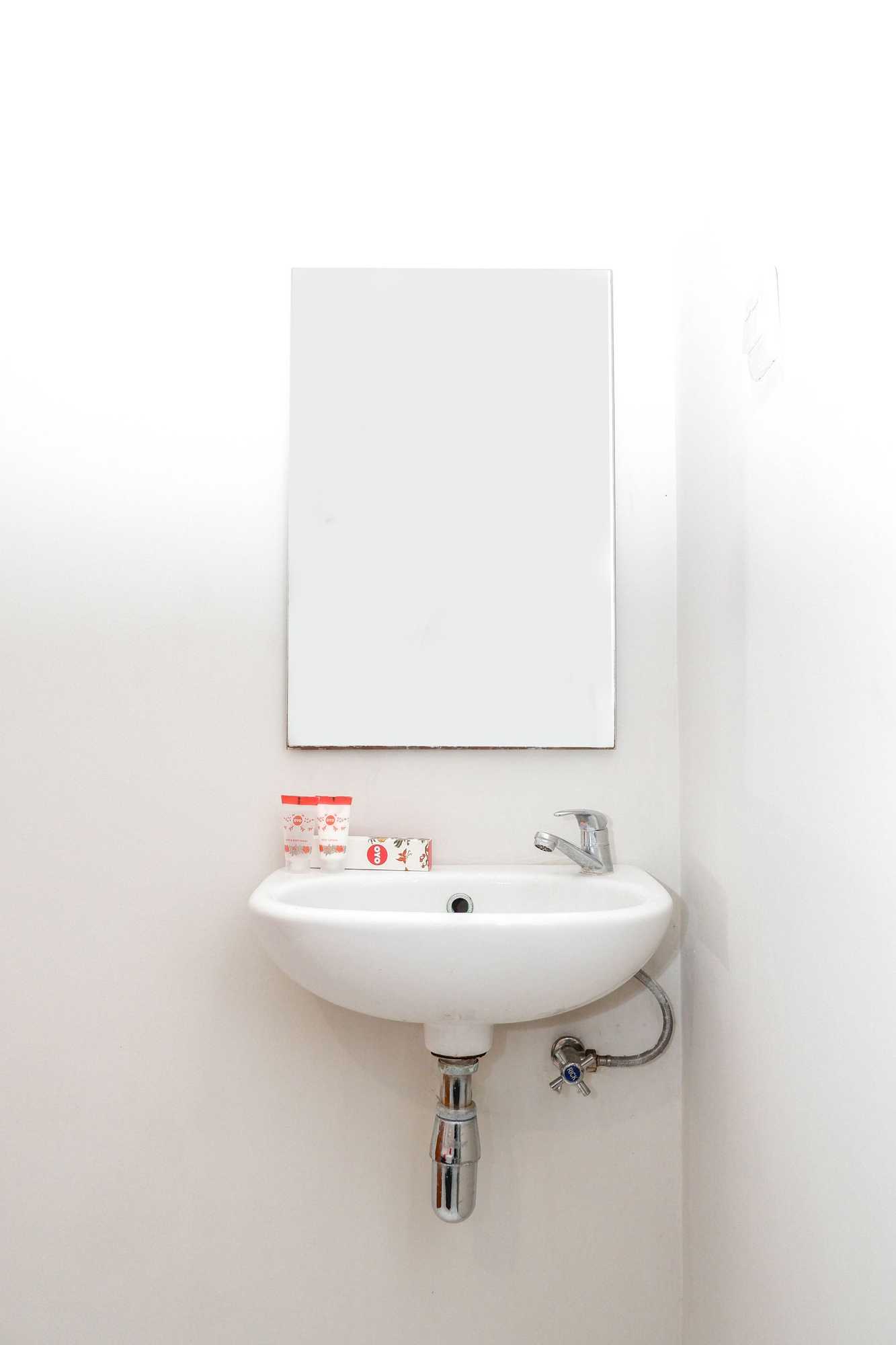 Gift card for Oyo 422 Achterhuis Guesthouse