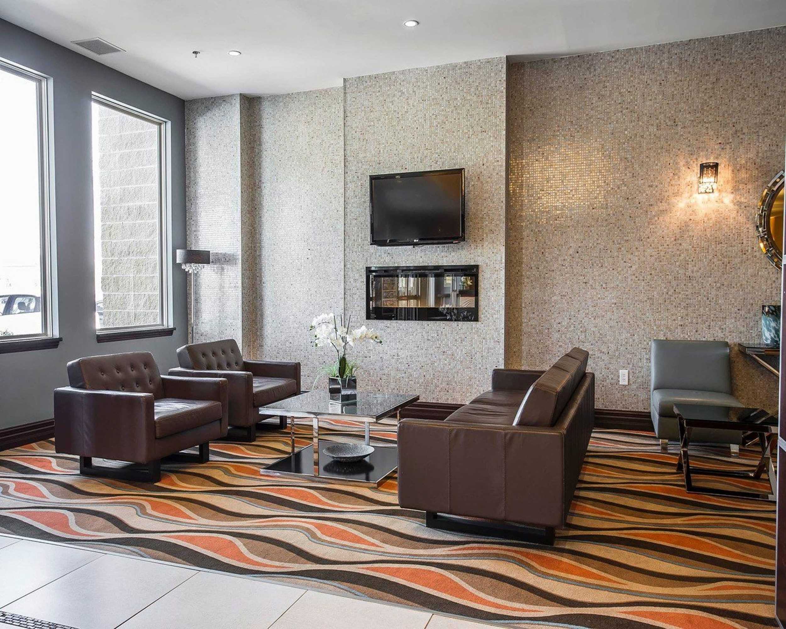 Gift card for Comfort Hotel Bayer's Lake Gift card for Comfort Hotel Bayer's Lake
