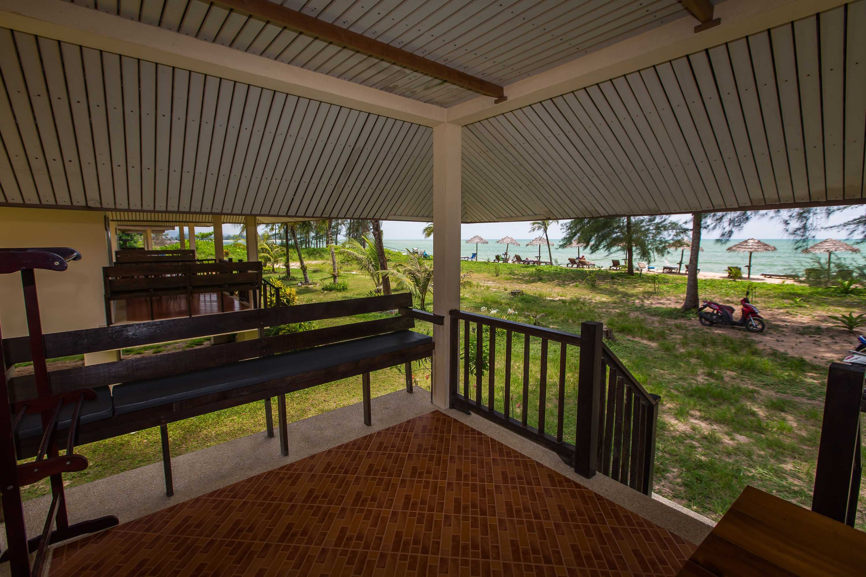 Gift card for Pranee Beach Bungalows Gift card for Pranee Beach Bungalows