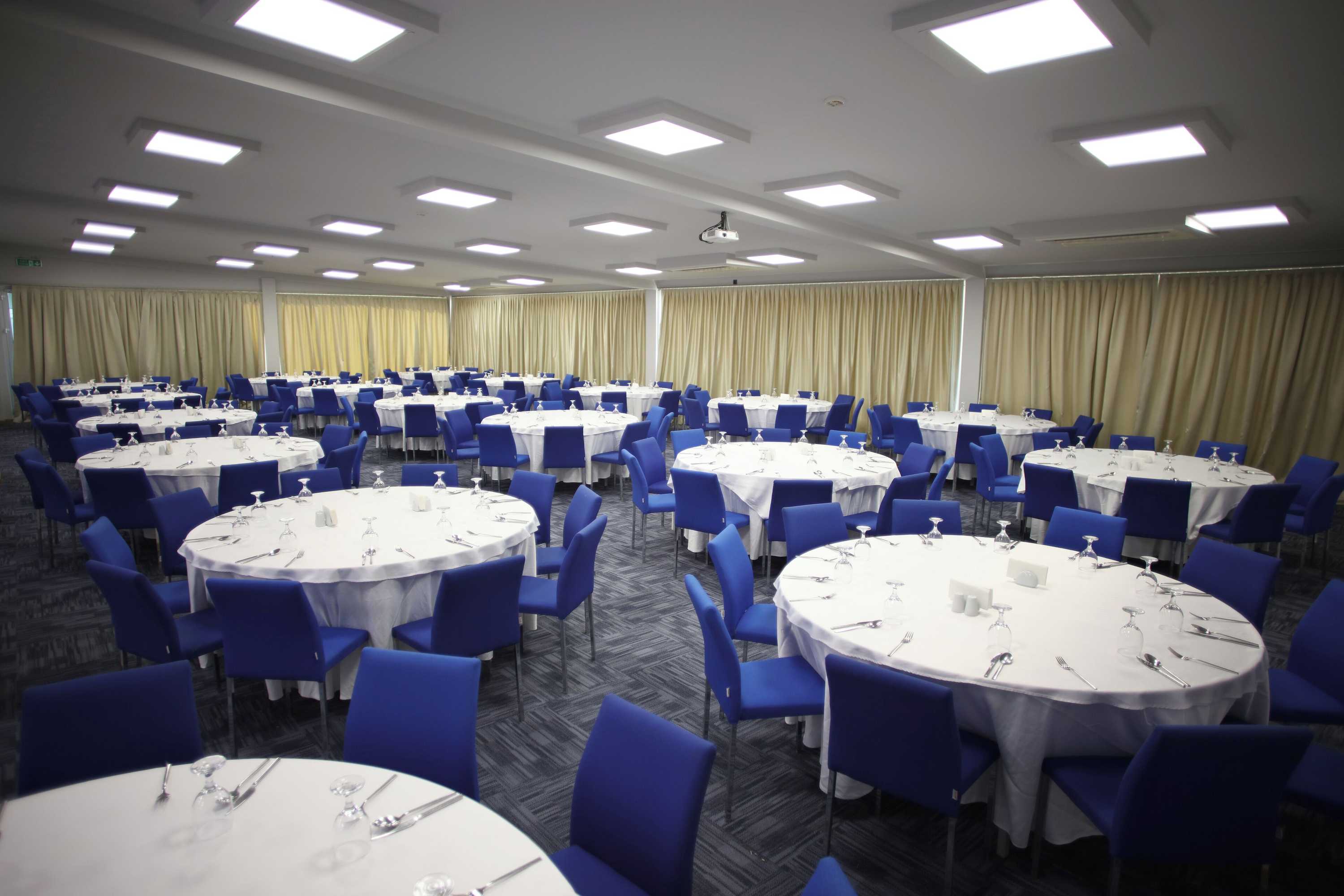 Gift card for Holiday Inn Express Manisa - West by Ihg