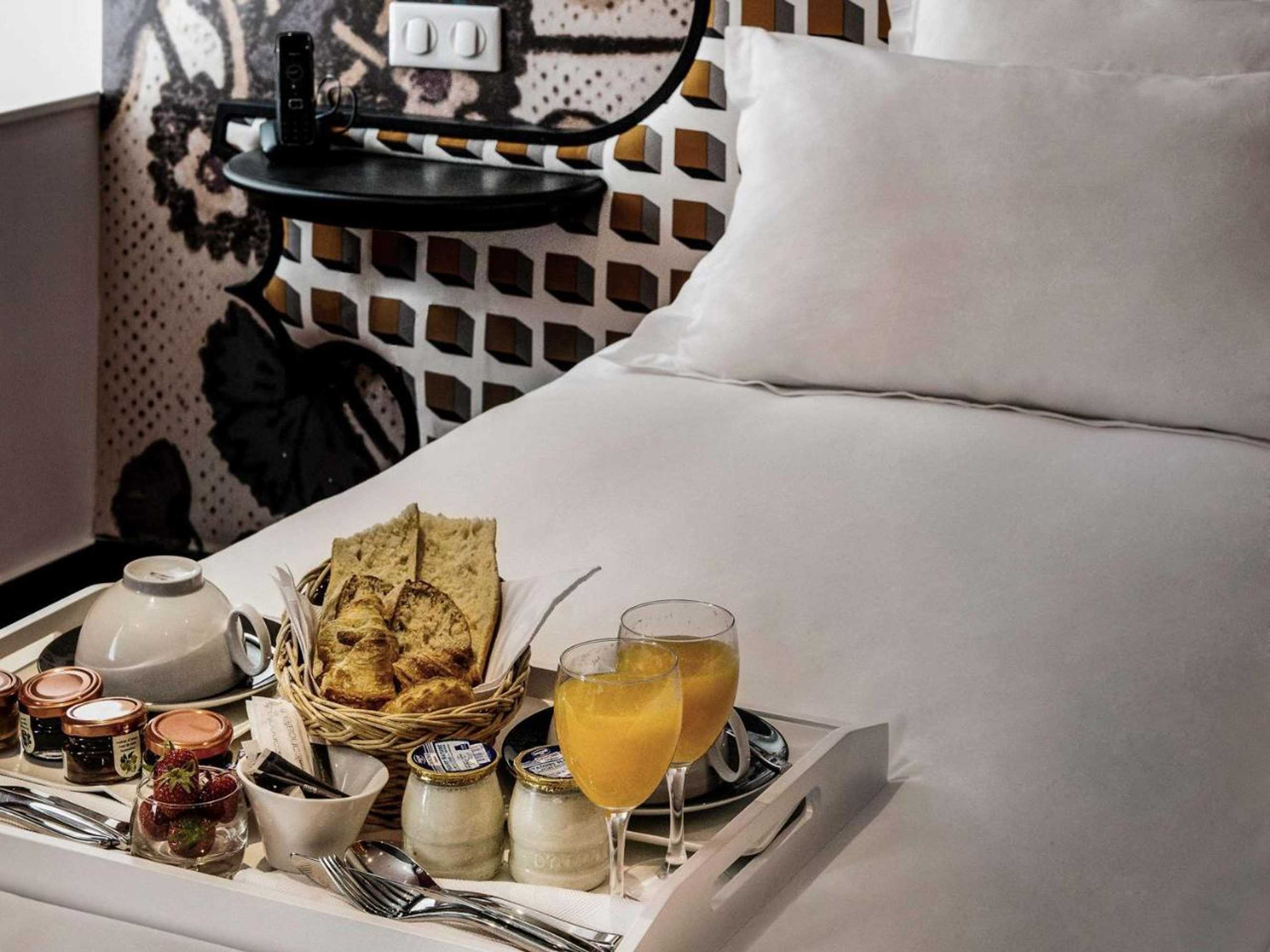 Gift card for Jules César Hotel & Spa Arles - Mgallery Collection Gift card for Jules César Hotel & Spa Arles - Mgallery Collection