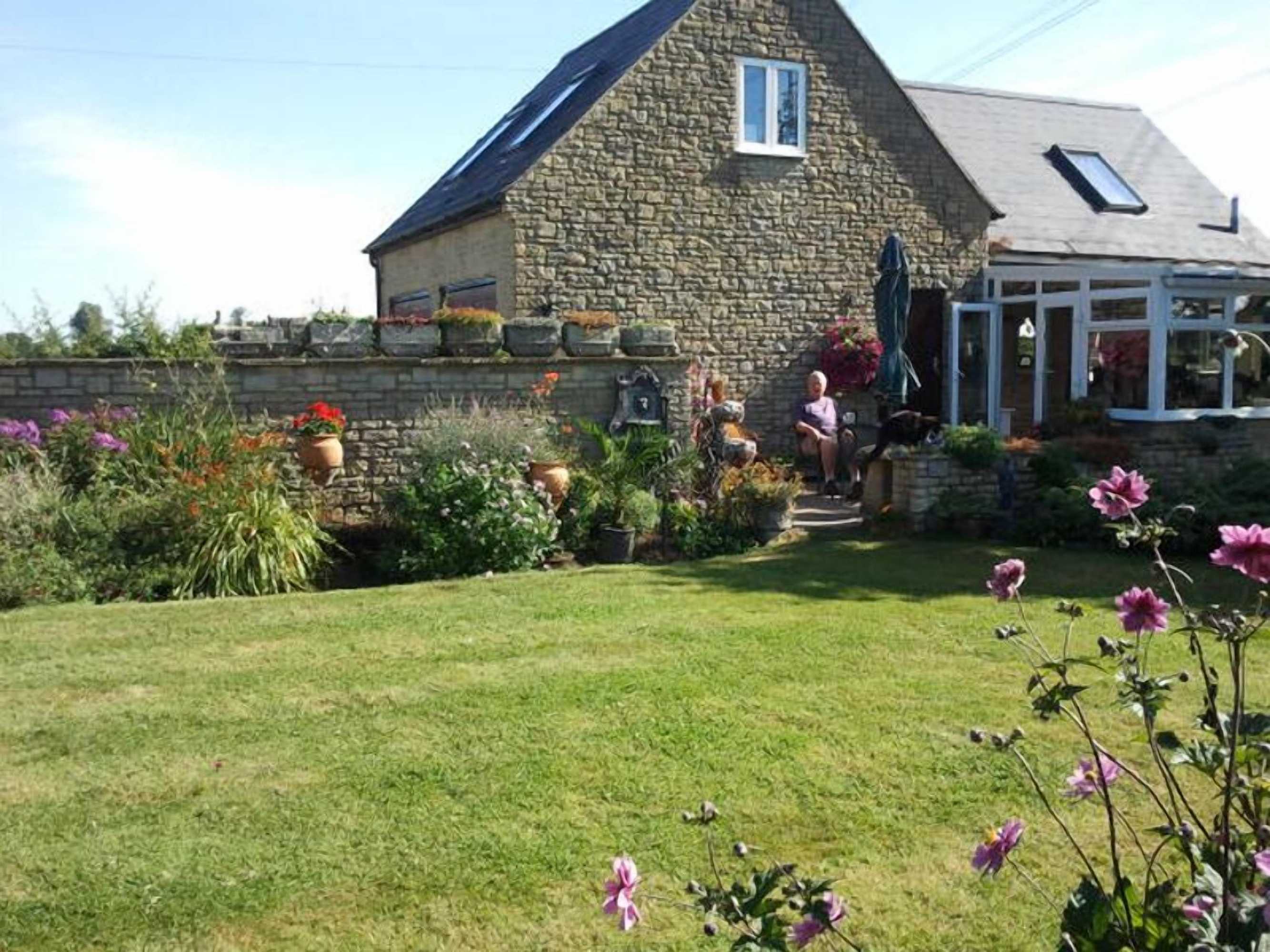 Gift card for Avon Lodge