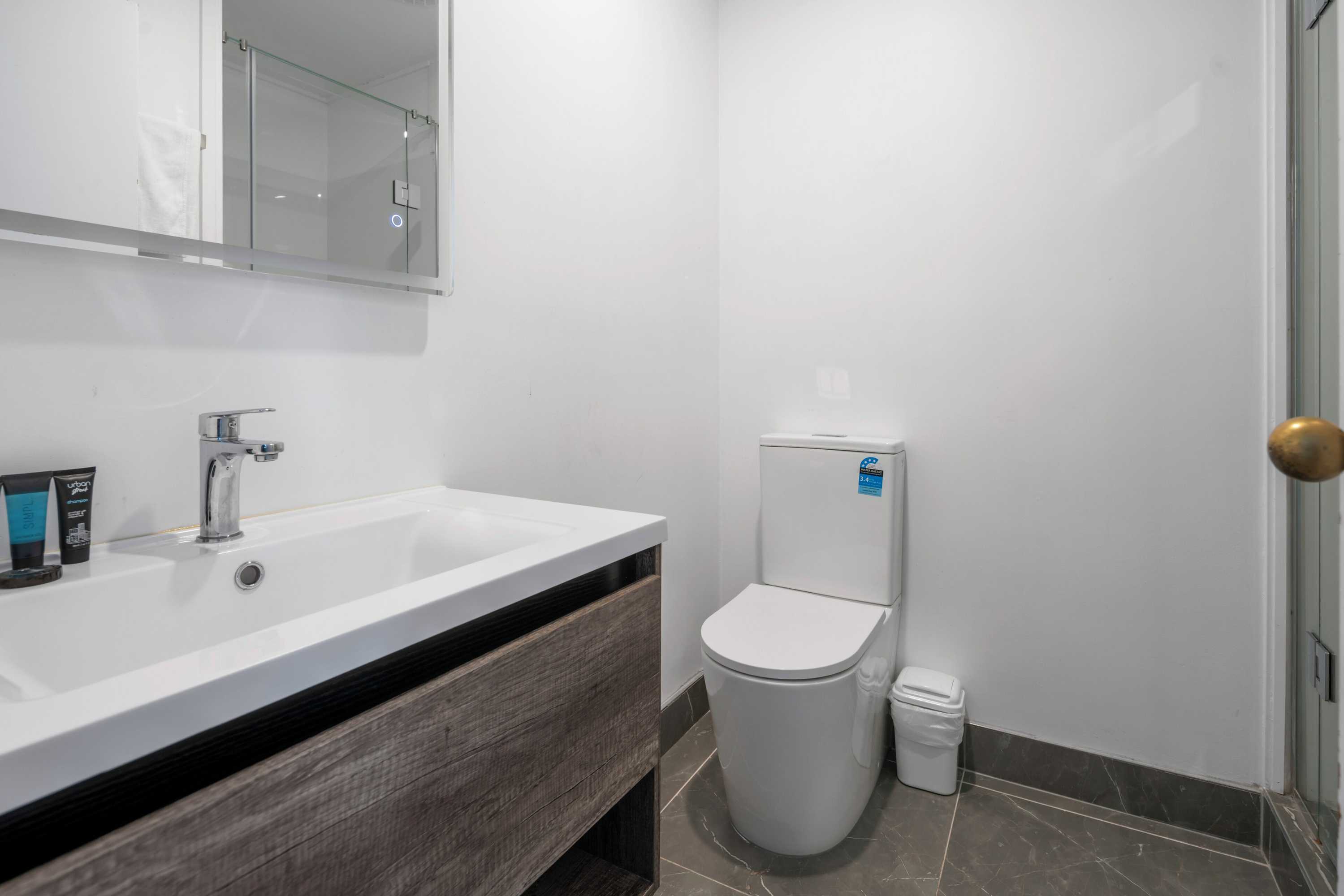 Gift card for Auckland Airport Easy Hotel Gift card for Auckland Airport Easy Hotel