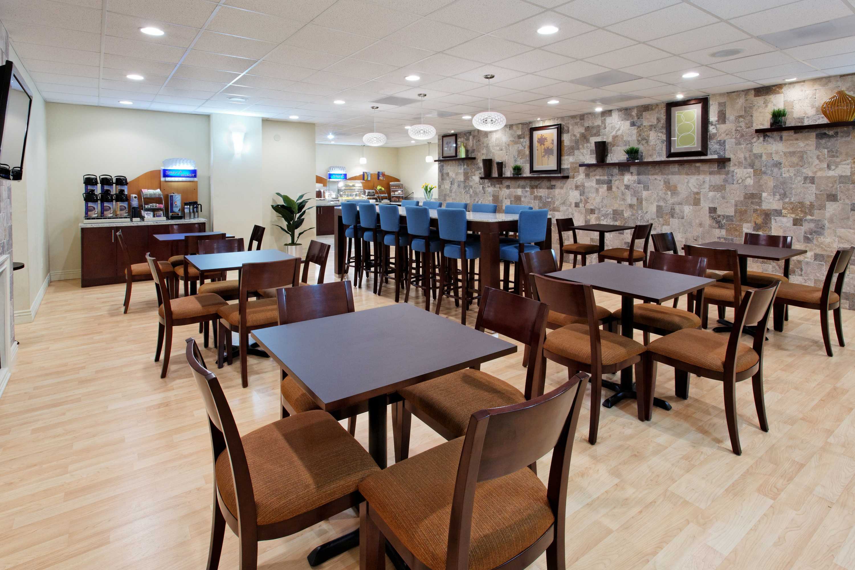Gift card for Holiday Inn Express Benicia by Ihg Gift card for Holiday Inn Express Benicia by Ihg