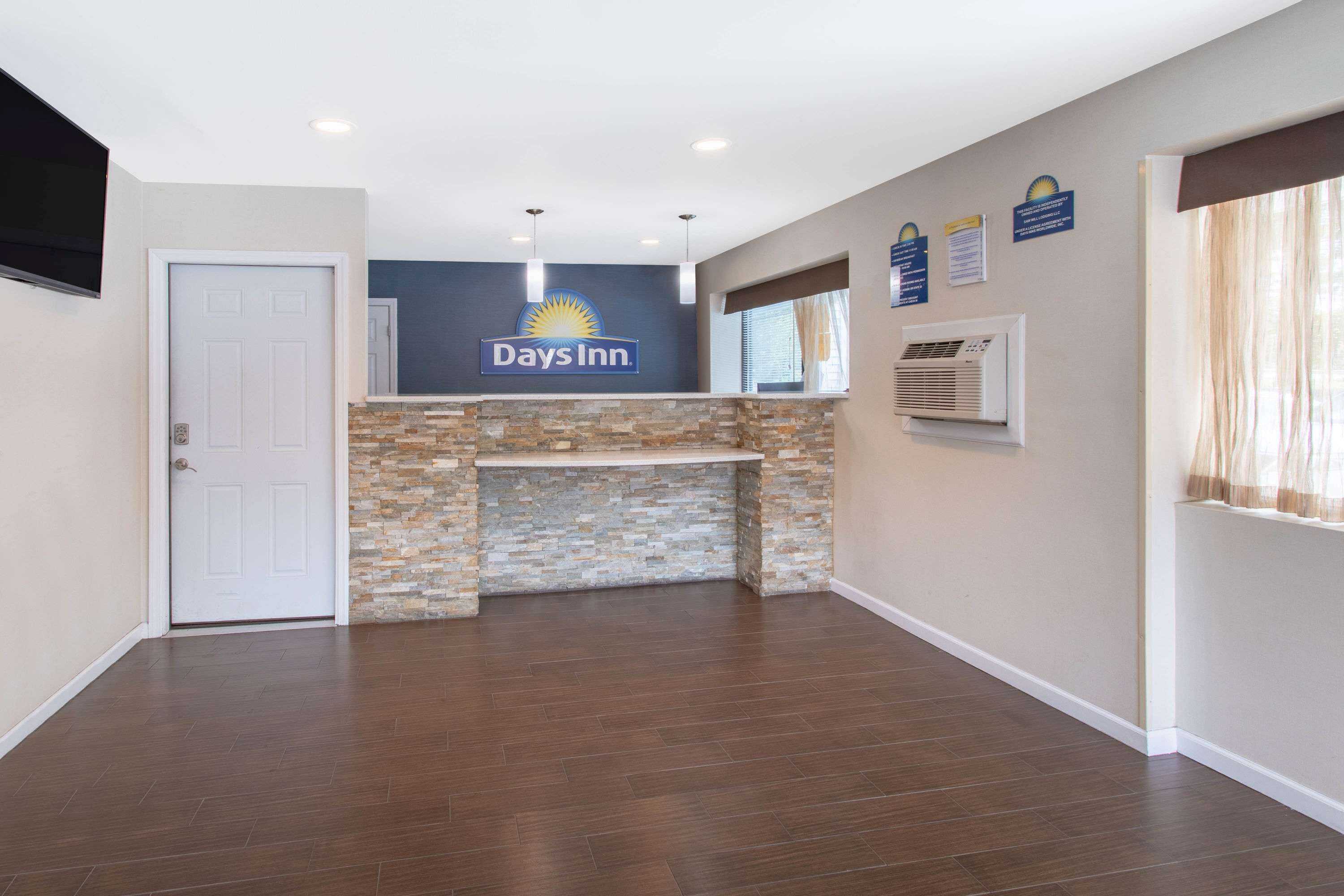 Gift card for Days Inn by Wyndham Elmsford / White Plains Gift card for Days Inn by Wyndham Elmsford / White Plains