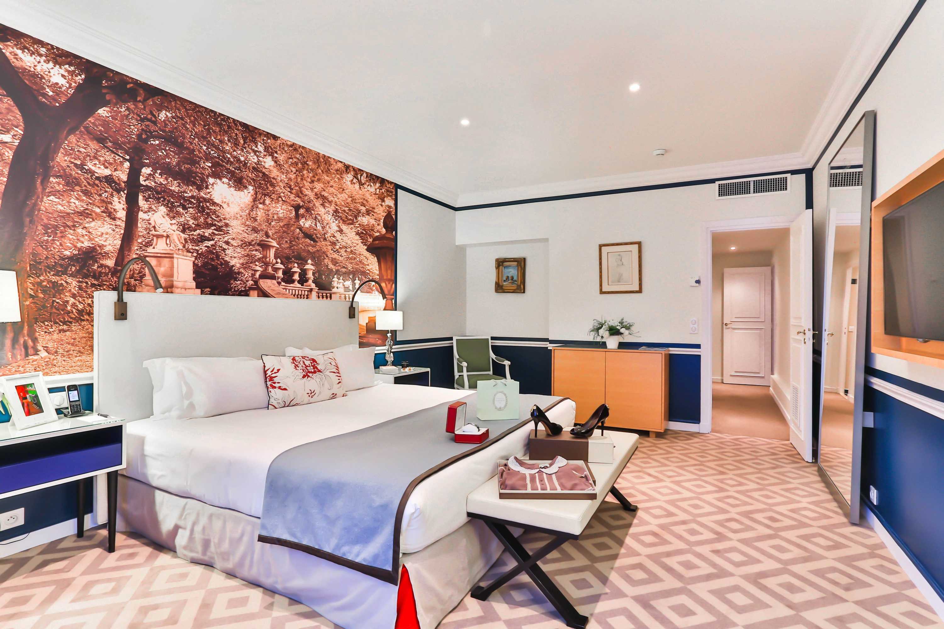 Gift card for Fraser Suites Le Claridge Champs-Elysées Gift card for Fraser Suites Le Claridge Champs-Elysées