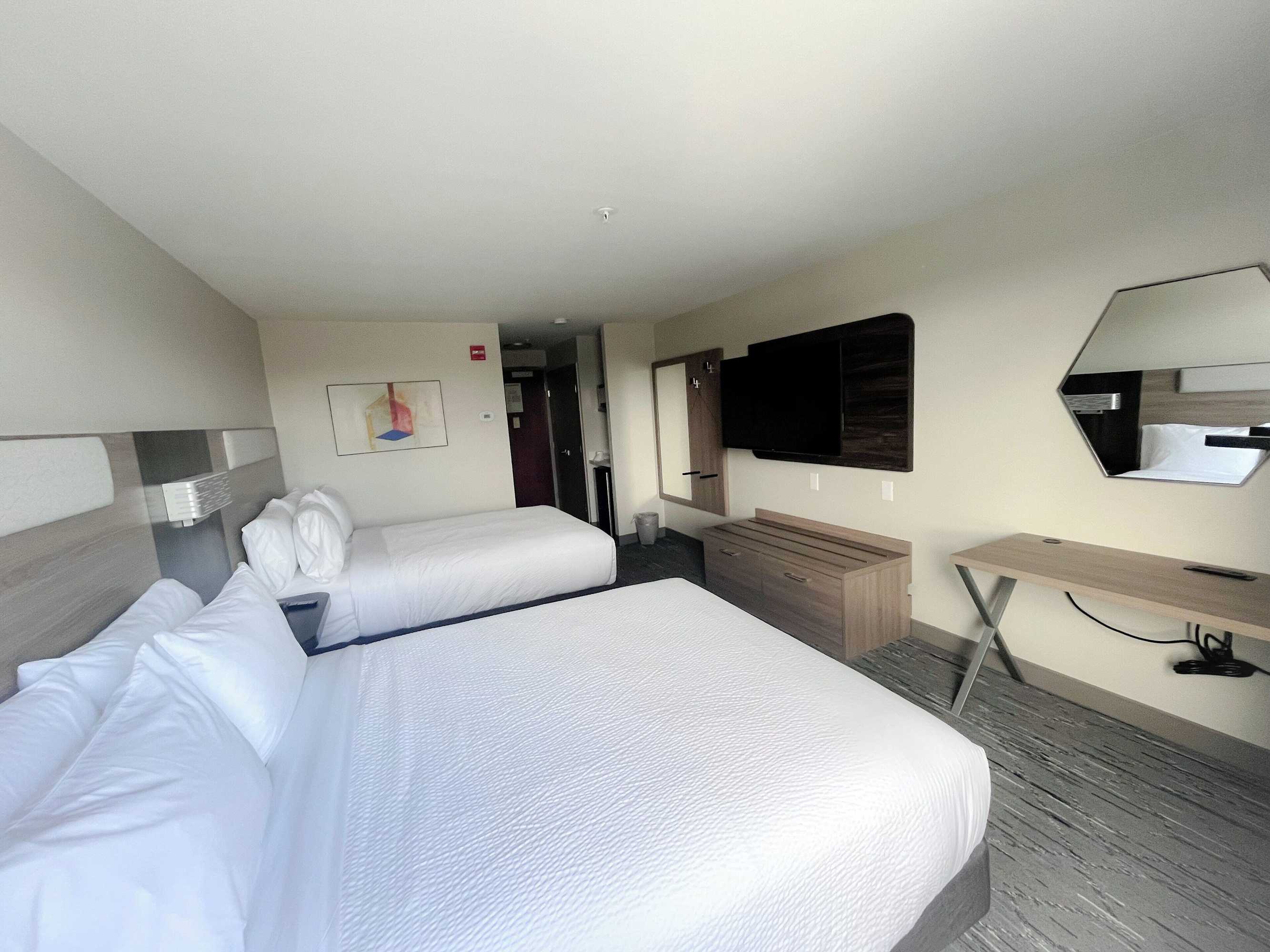 Gift card for Holiday Inn Express Federal Way Seattle South by Ihg Gift card for Holiday Inn Express Federal Way Seattle South by Ihg