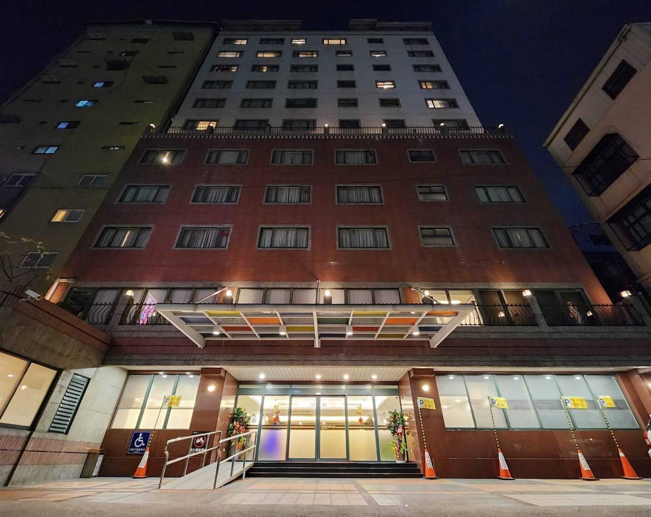 Gift card for Shihzuwan Hotel - Kaohsiung Station Gift card for Shihzuwan Hotel - Kaohsiung Station