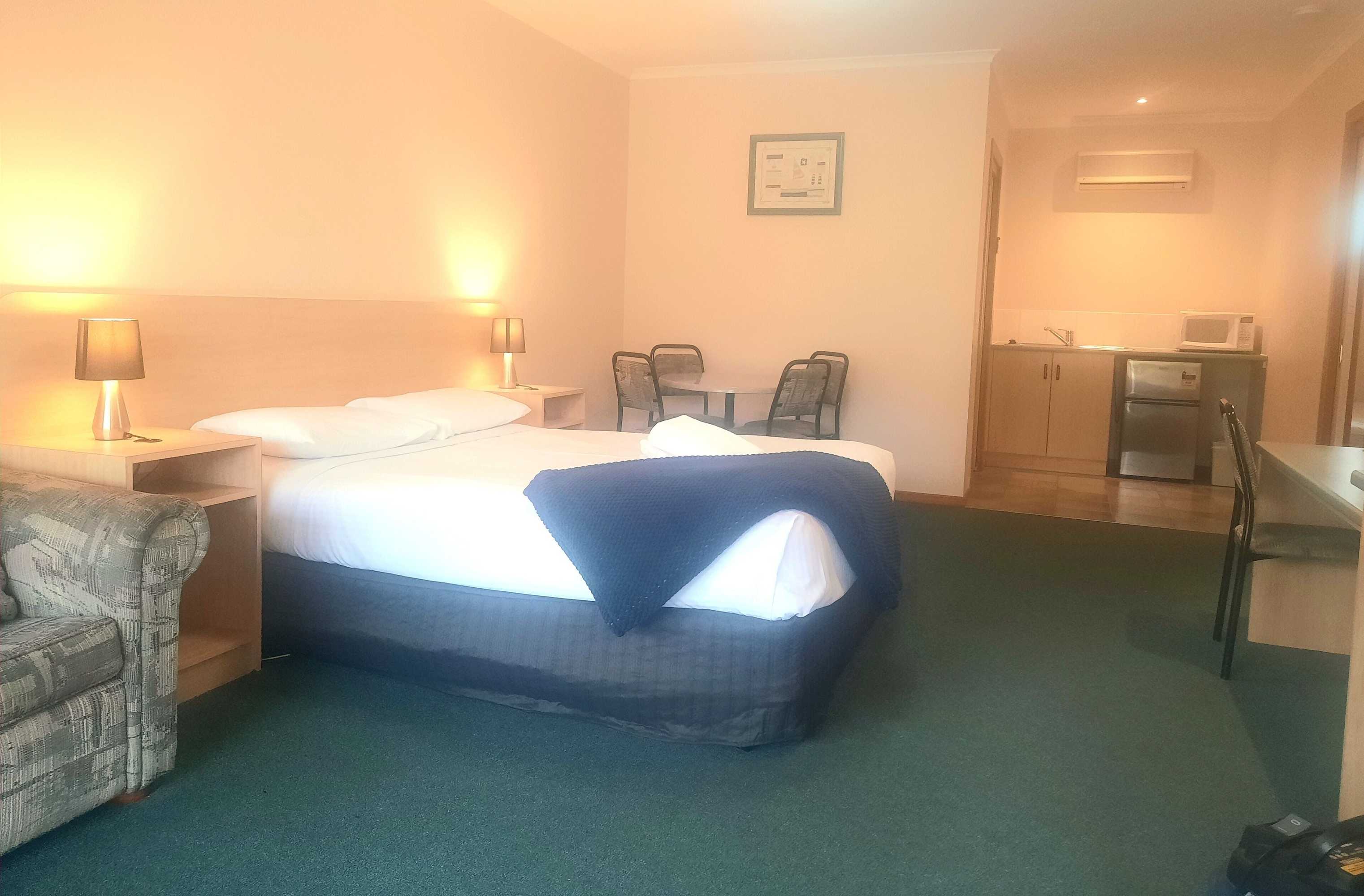 Gift card for Arthur Phillip Motor Inn Gift card for Arthur Phillip Motor Inn