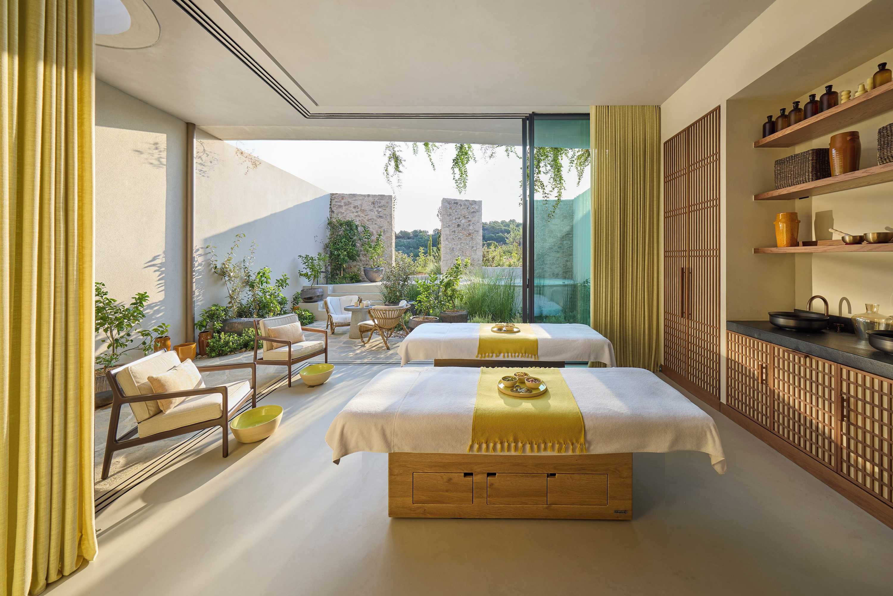 Gift card for Mandarin Oriental, Costa Navarino Gift card for Mandarin Oriental, Costa Navarino