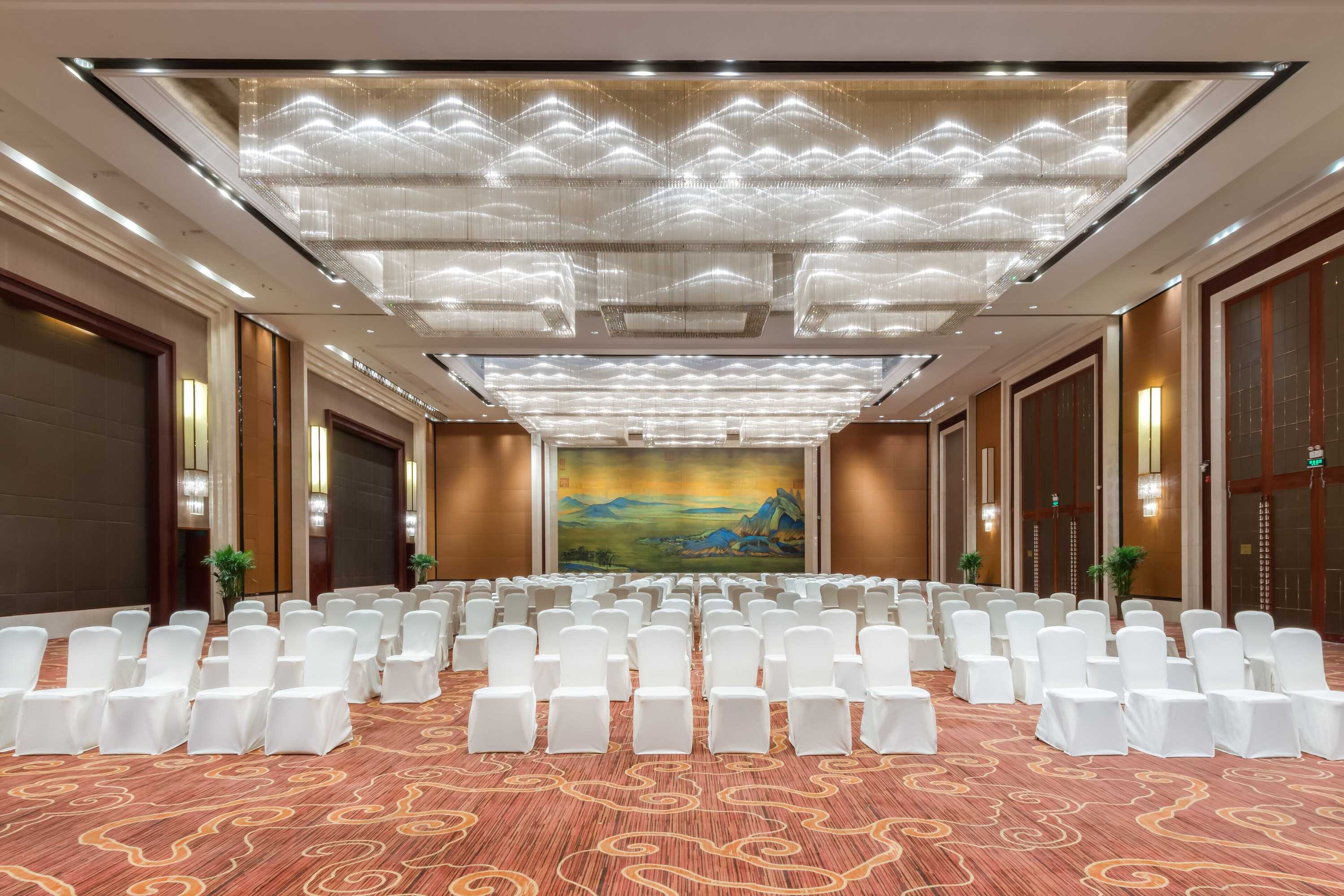 Gift card for Crowne Plaza Xiangyang by Ihg Gift card for Crowne Plaza Xiangyang by Ihg
