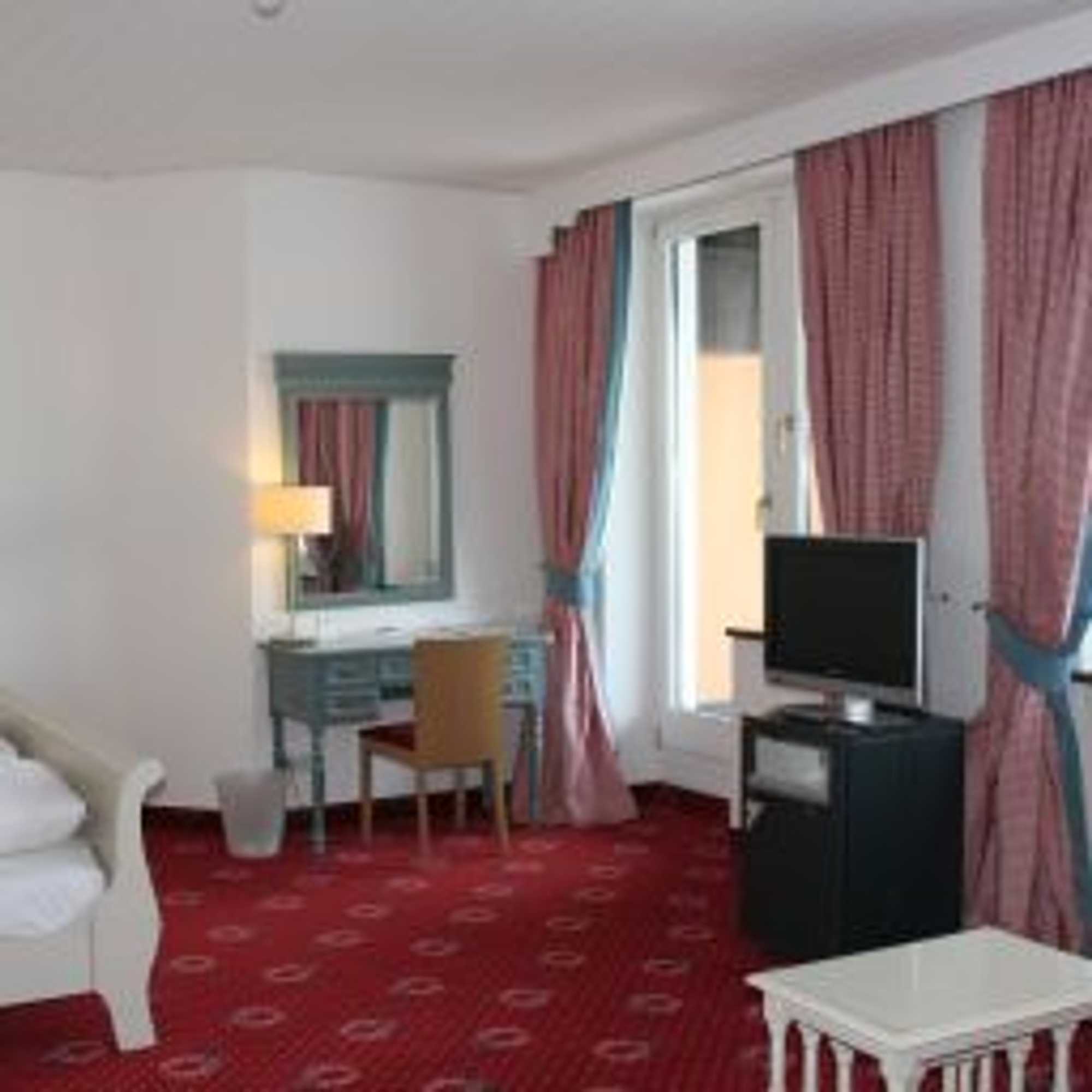 Gift card for Hotel Schloss Berg Gift card for Hotel Schloss Berg