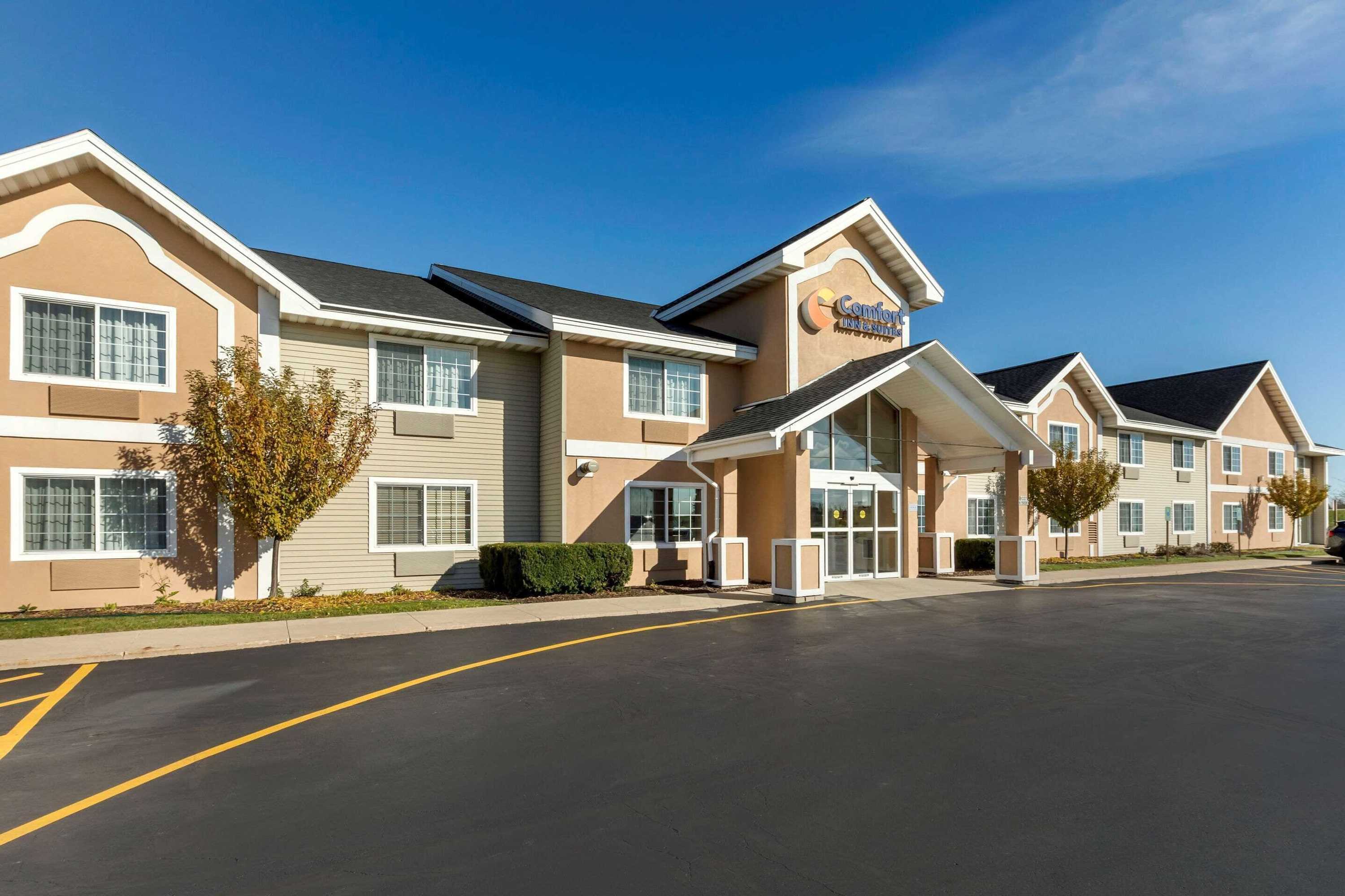 Gift card for Comfort Inn & Suites Jackson - West Bend