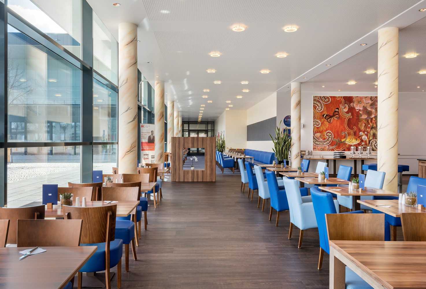 Gift card for Holiday Inn Express Singen by Ihg Gift card for Holiday Inn Express Singen by Ihg