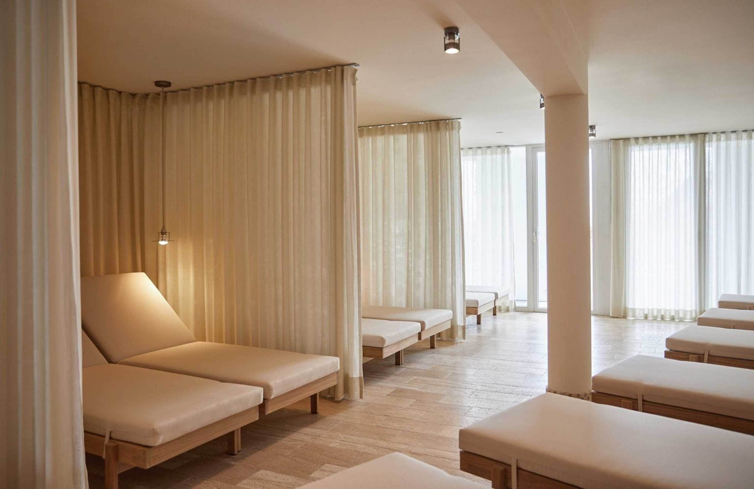 Gift card for Elzland Hotel Pfauen Wellness & Spa Gift card for Elzland Hotel Pfauen Wellness & Spa