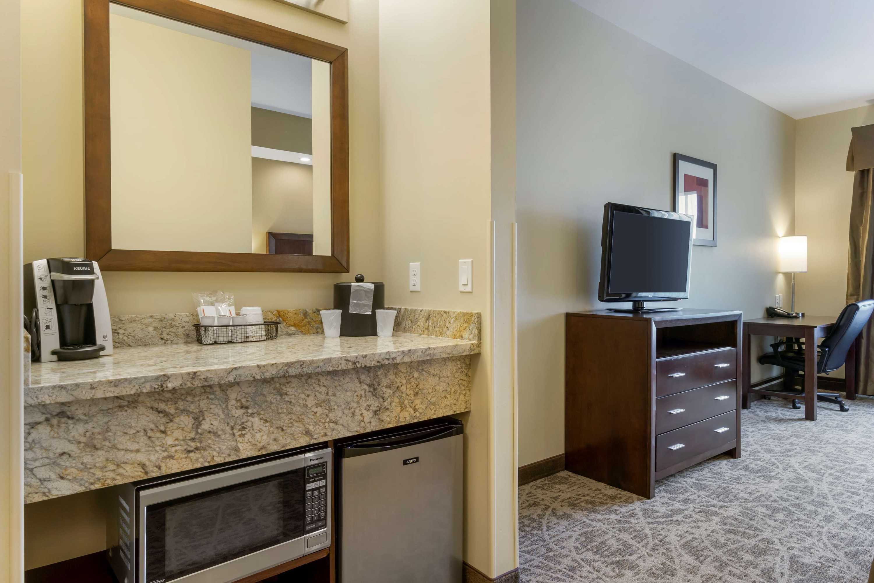 Gift card for Best Western Plus Lacey Inn & Suites Gift card for Best Western Plus Lacey Inn & Suites