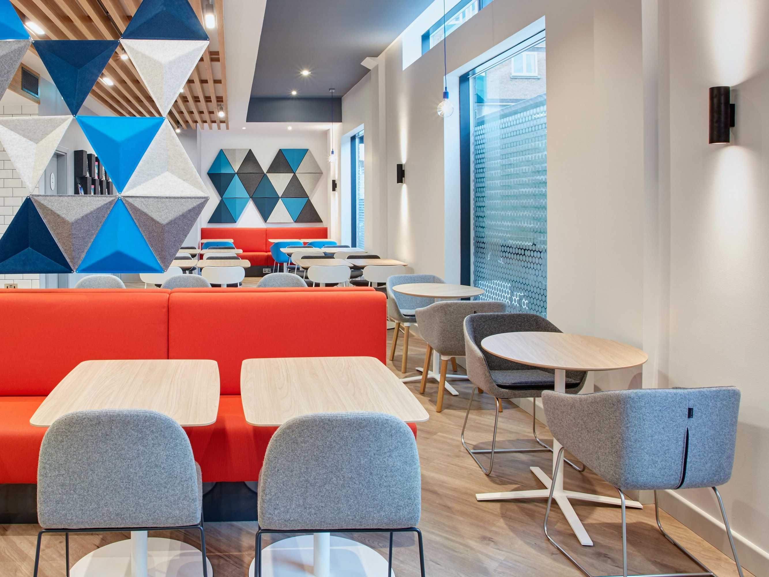 Gift card for Holiday Inn Express Stockport by Ihg Gift card for Holiday Inn Express Stockport by Ihg