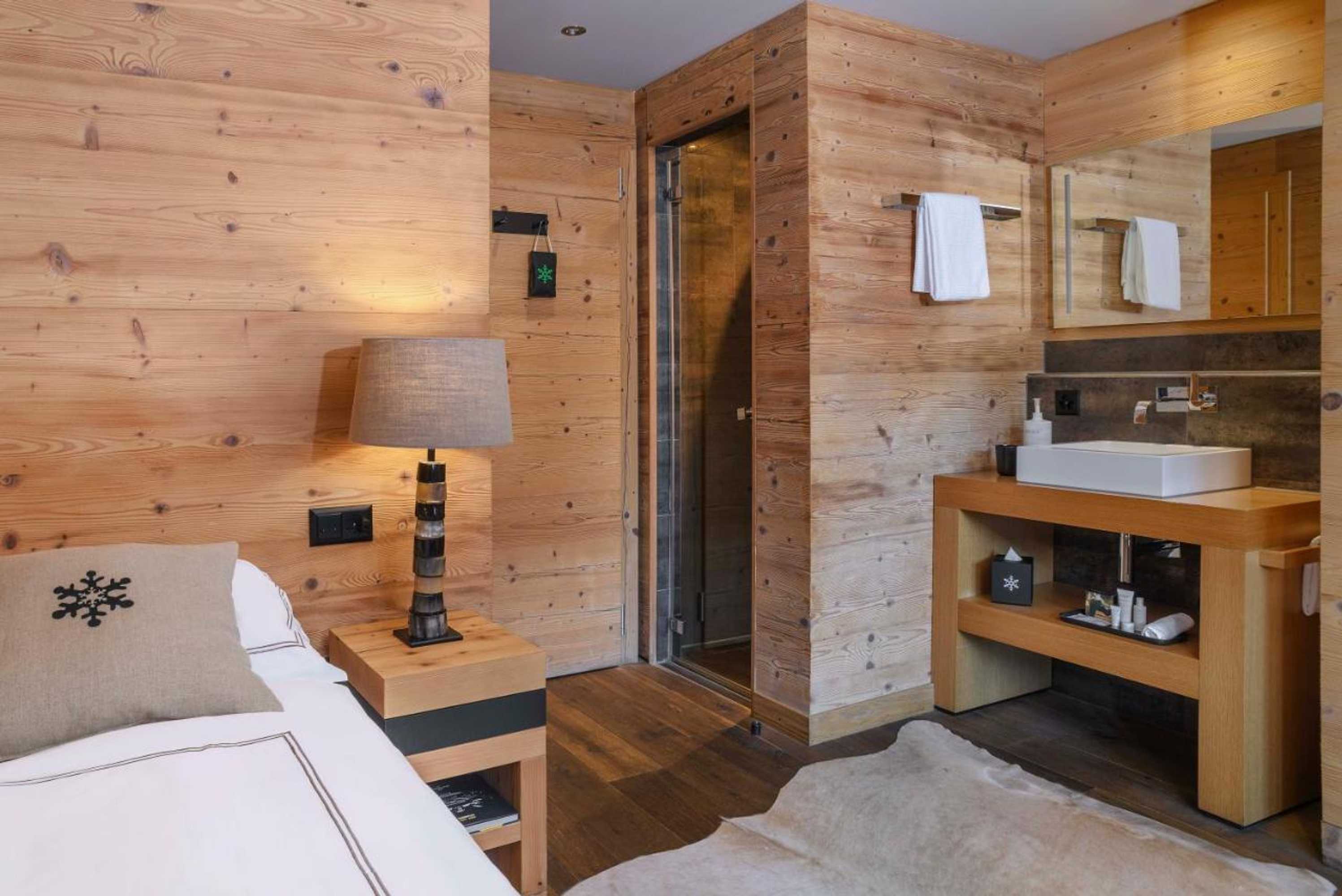 Gift card for Unique Hotel Post