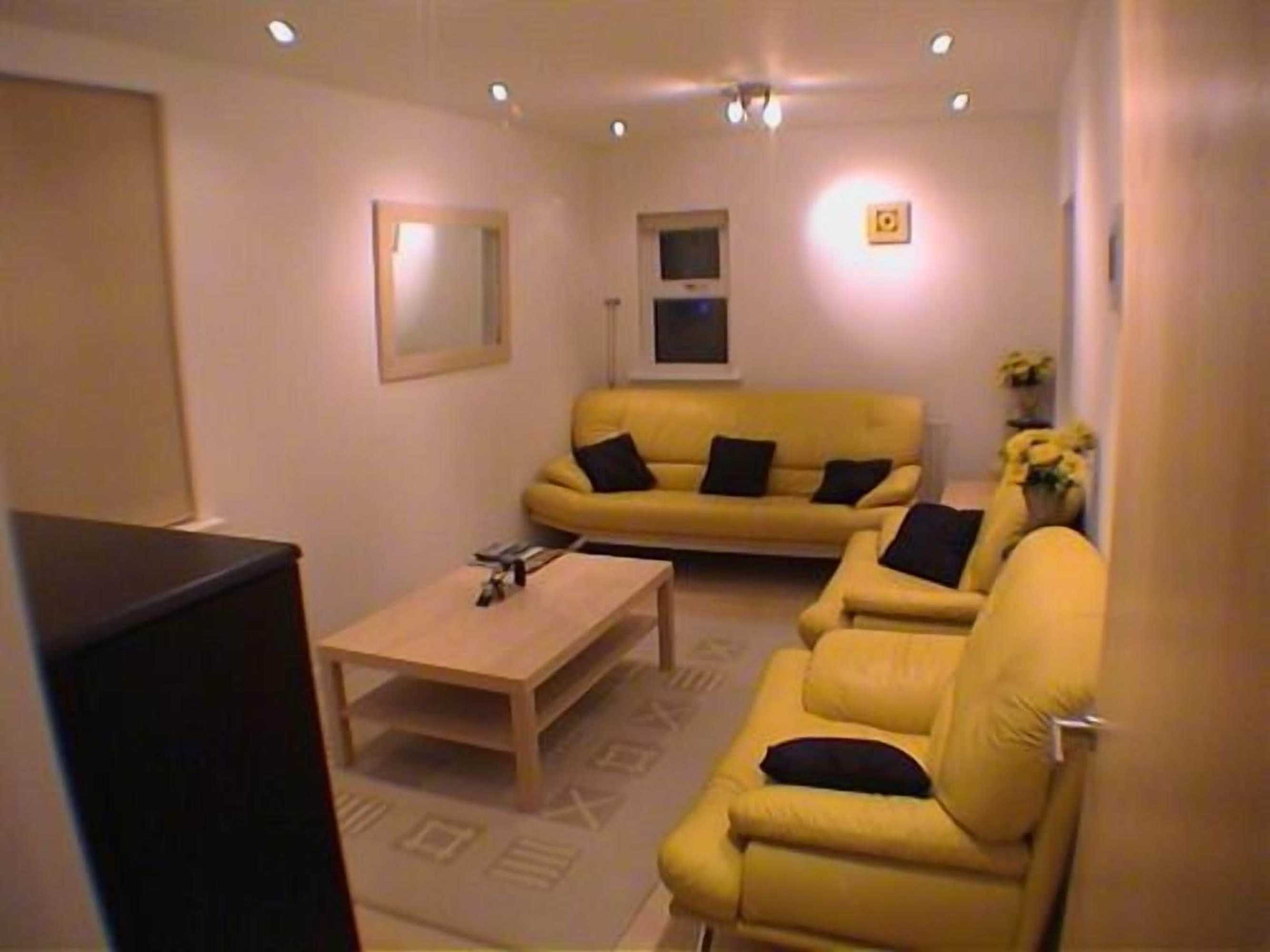 Gift card for Earle House Serviced Apartments Gift card for Earle House Serviced Apartments