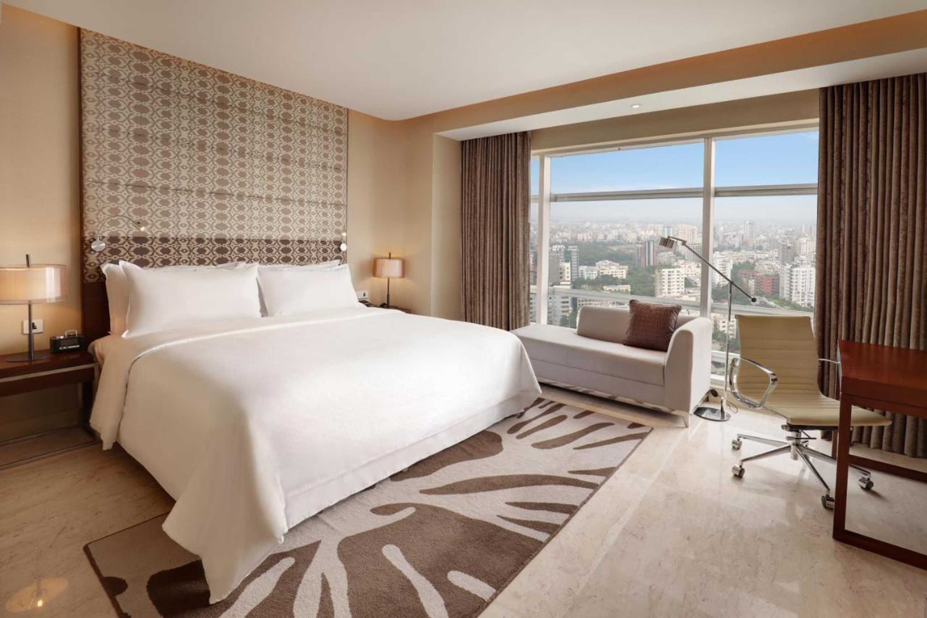 Gift card for Crowne Plaza Dhaka Gulshan by Ihg Gift card for Crowne Plaza Dhaka Gulshan by Ihg