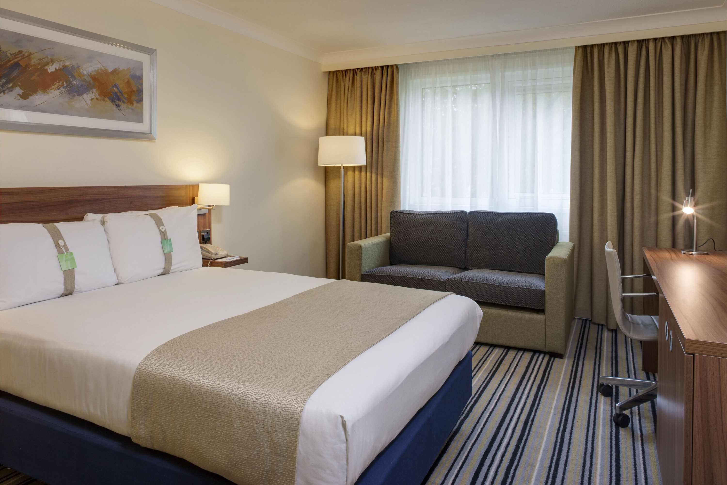 Gift card for Holiday Inn Stoke on Trent M6, Jct 15 by Ihg Gift card for Holiday Inn Stoke on Trent M6, Jct 15 by Ihg