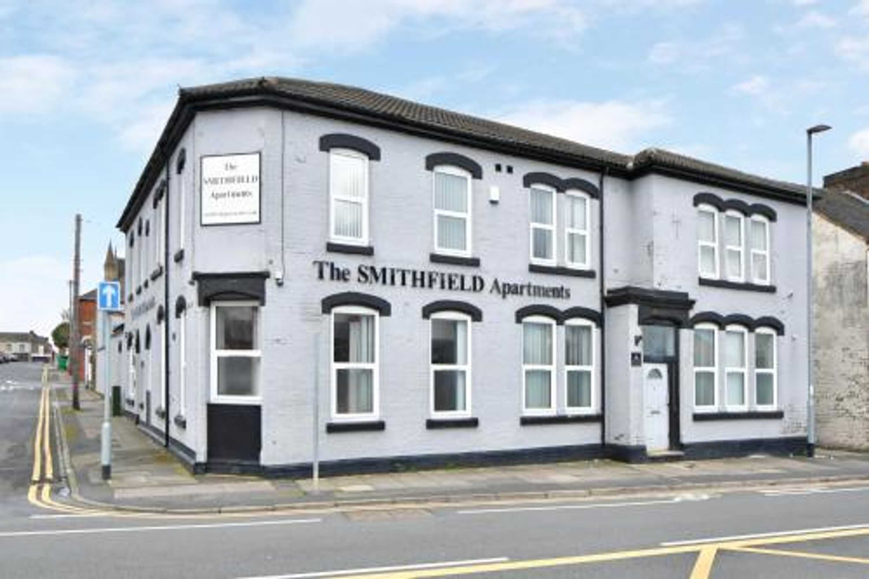 Gift card for Smithfield Deluxe Apartments by Yourstays - Luxury Apartments in Stoke-On-Trent Gift card for Smithfield Deluxe Apartments by Yourstays - Luxury Apartments in Stoke-On-Trent