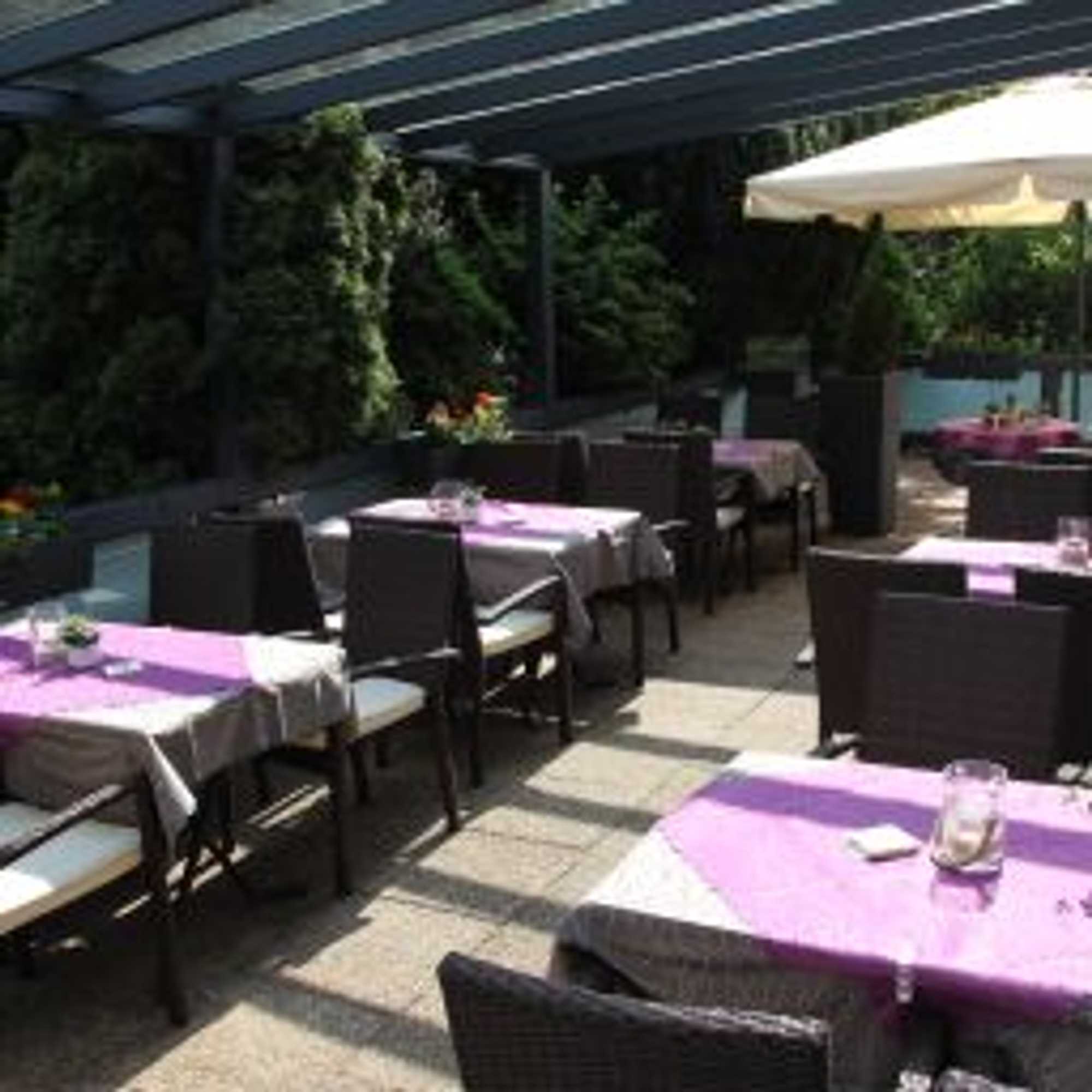 Gift card for Dreispitz -B&b-Hotel Garni Gift card for Dreispitz -B&b-Hotel Garni