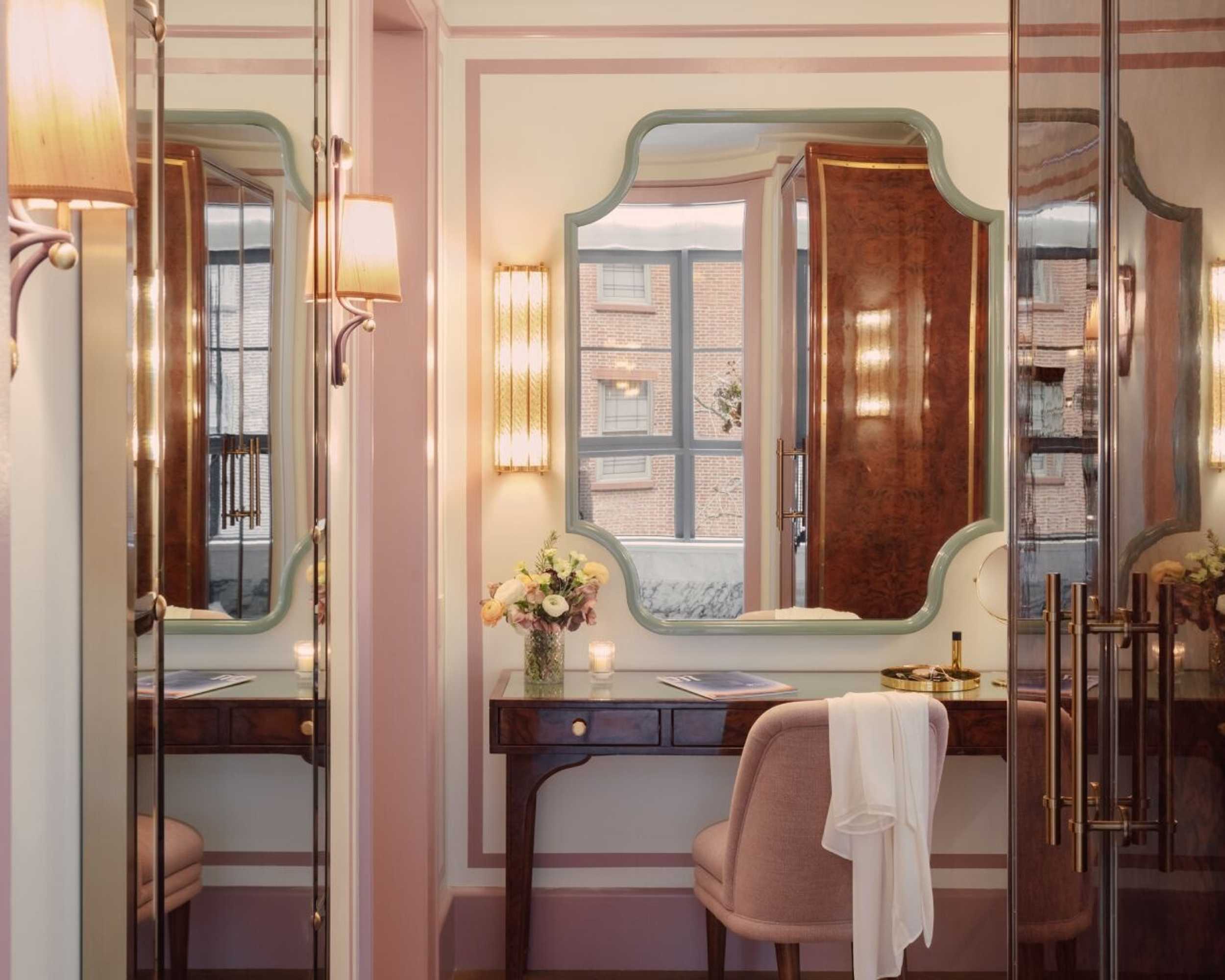 Gift card for Hotel Barriere Fouquet's New York Gift card for Hotel Barriere Fouquet's New York