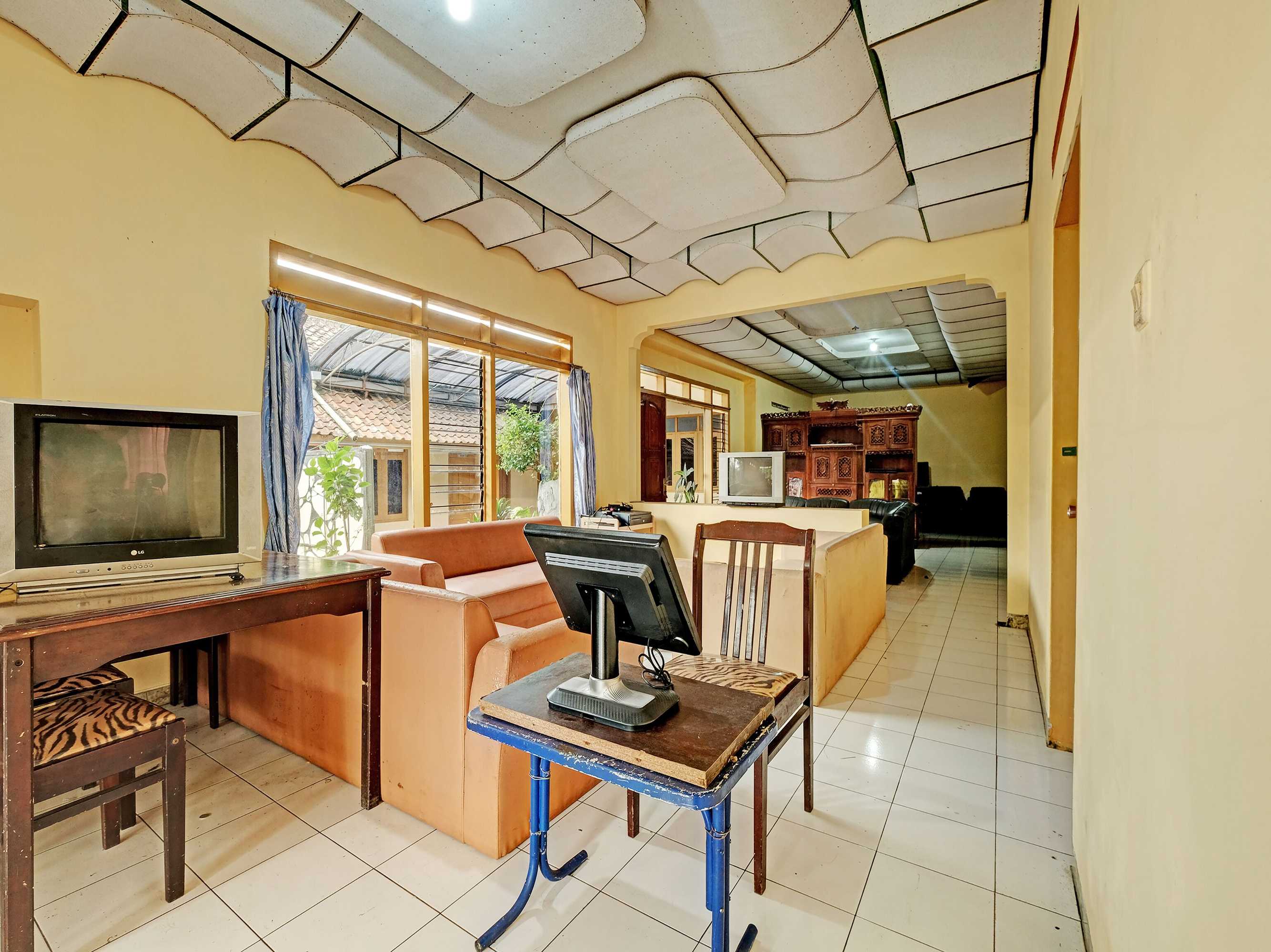 Gift card for Spot ON 92408 Hotel Renata 2 Gift card for Spot ON 92408 Hotel Renata 2