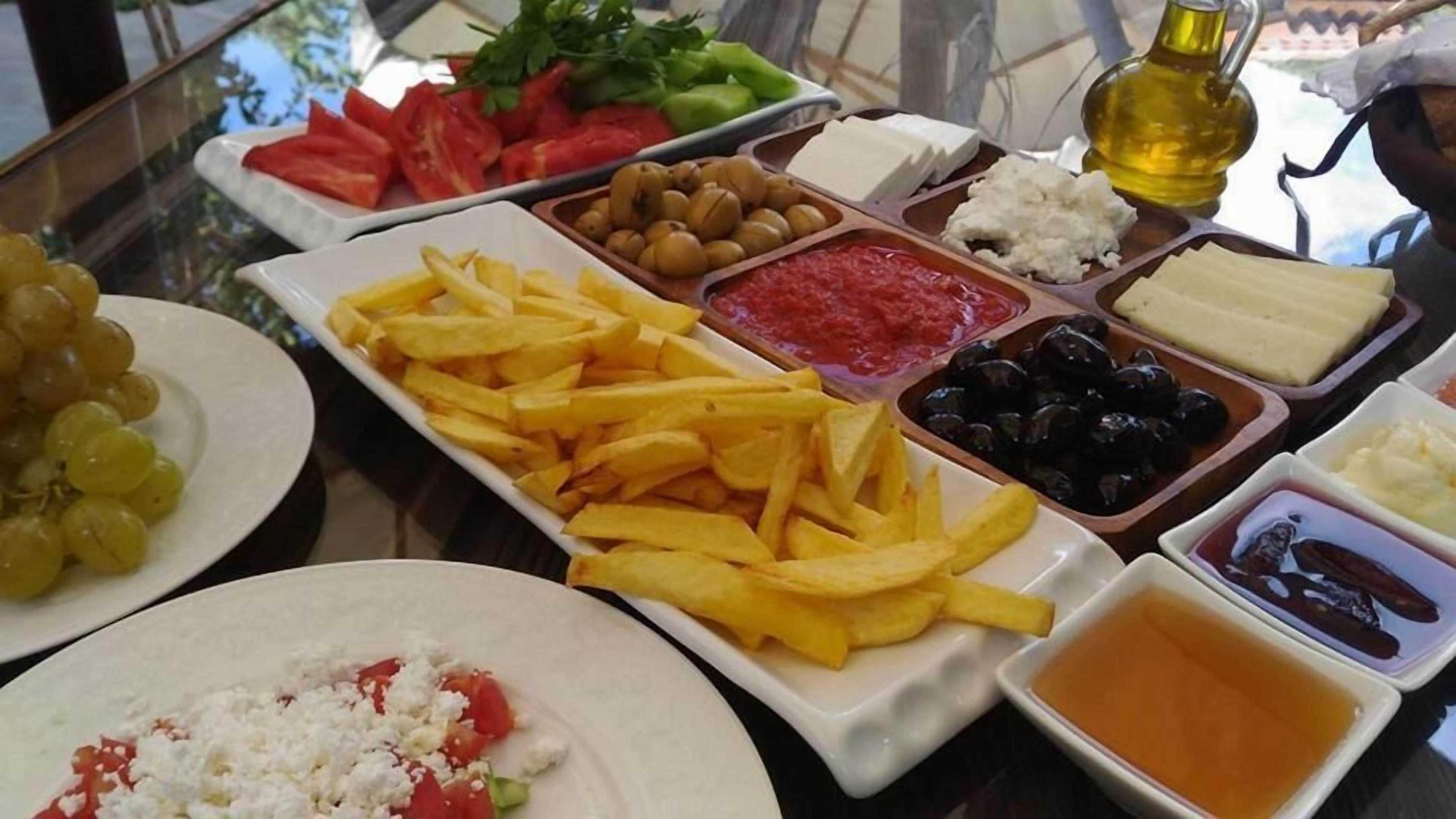 Gift card for Birgi Hotel Saliha Hanim Tas Konak Gift card for Birgi Hotel Saliha Hanim Tas Konak