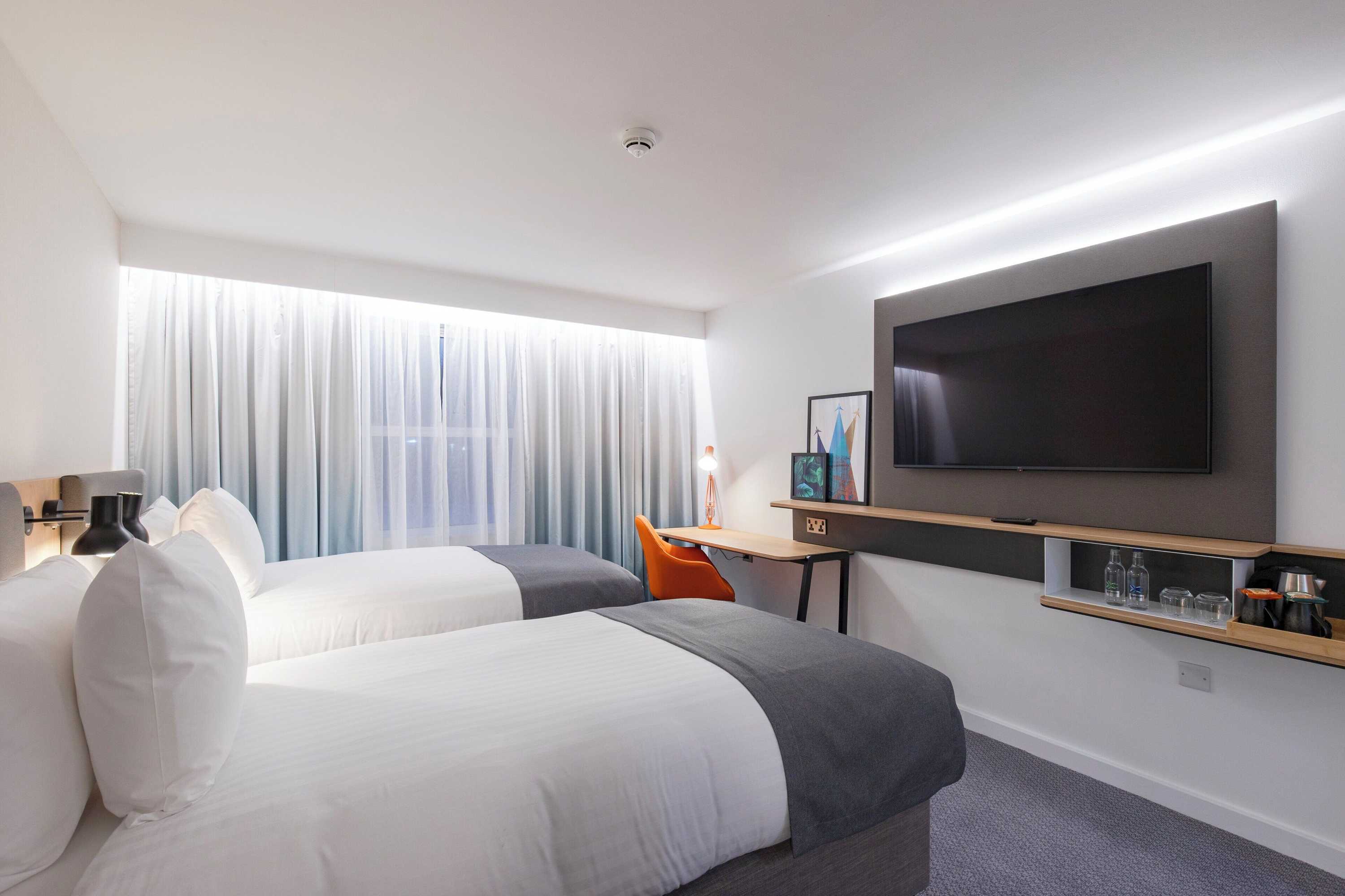 Gift card for Holiday Inn Bristol Airport by Ihg Gift card for Holiday Inn Bristol Airport by Ihg