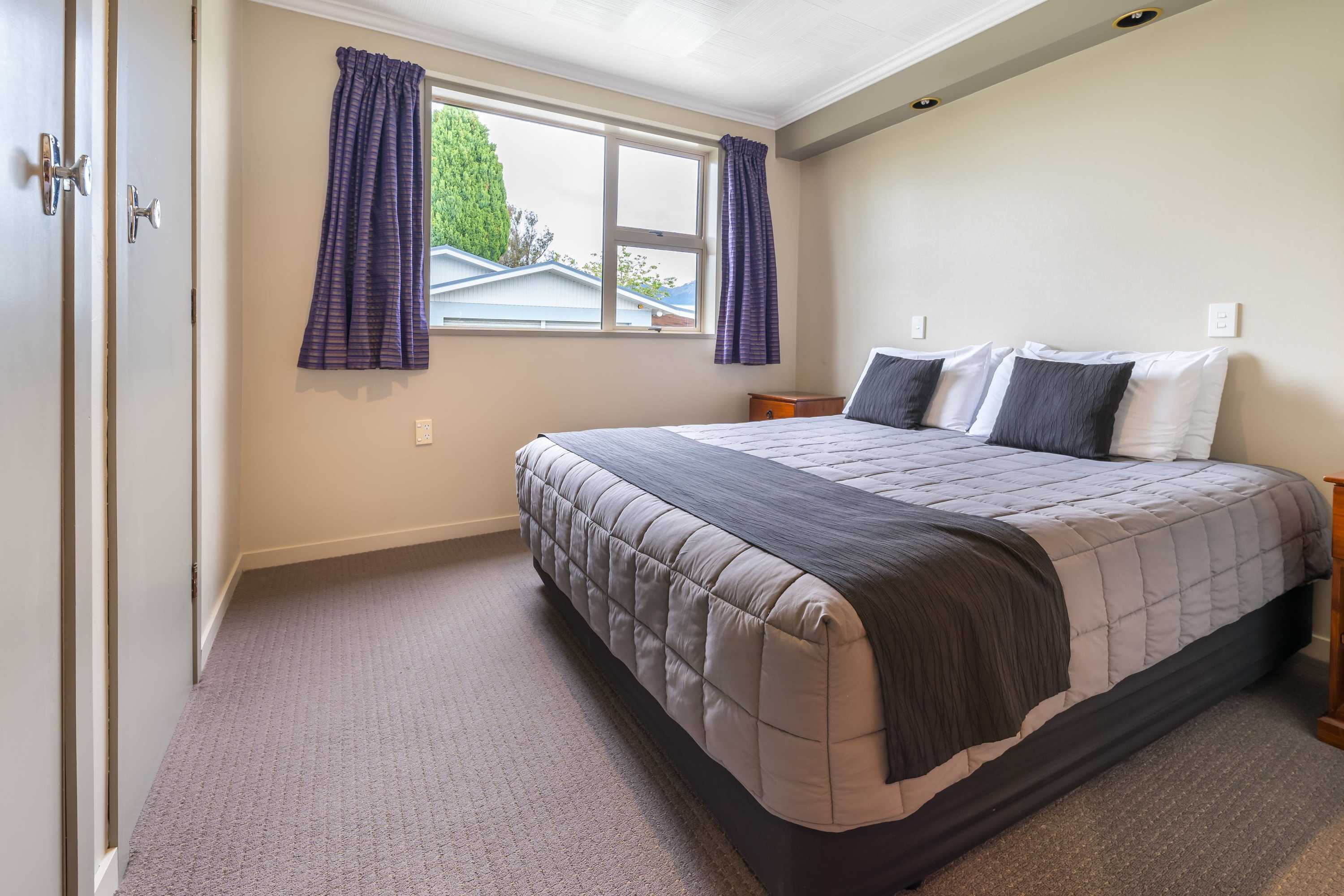 Gift card for Lakeside Motel & Apartments Gift card for Lakeside Motel & Apartments