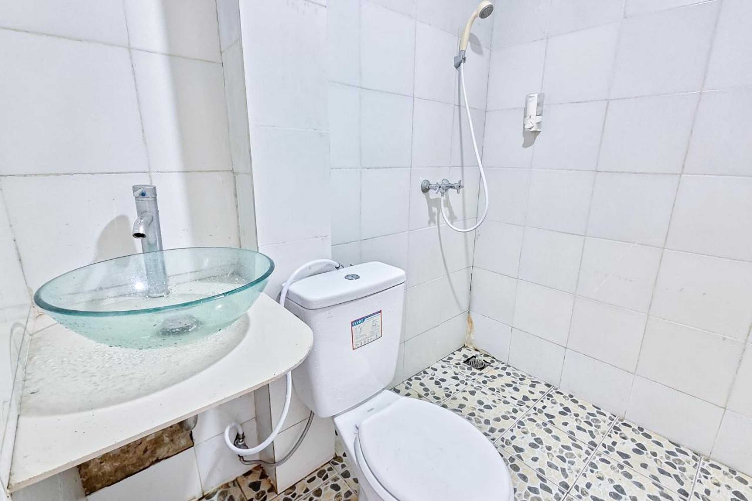 Gift card for Reddoorz Near Taman Safari 3