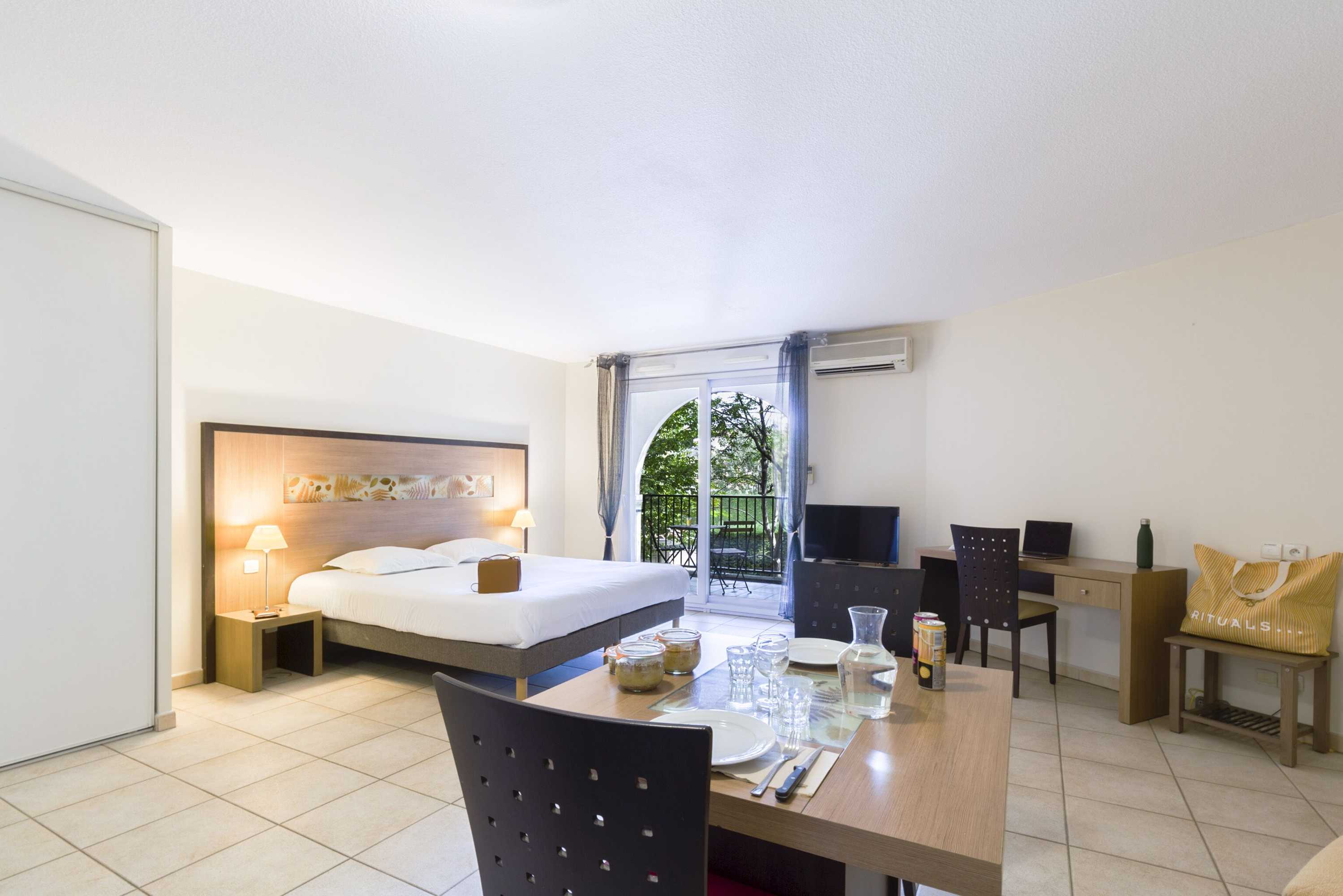 Gift card for Appart'hotel Garden & City Rousset Gift card for Appart'hotel Garden & City Rousset