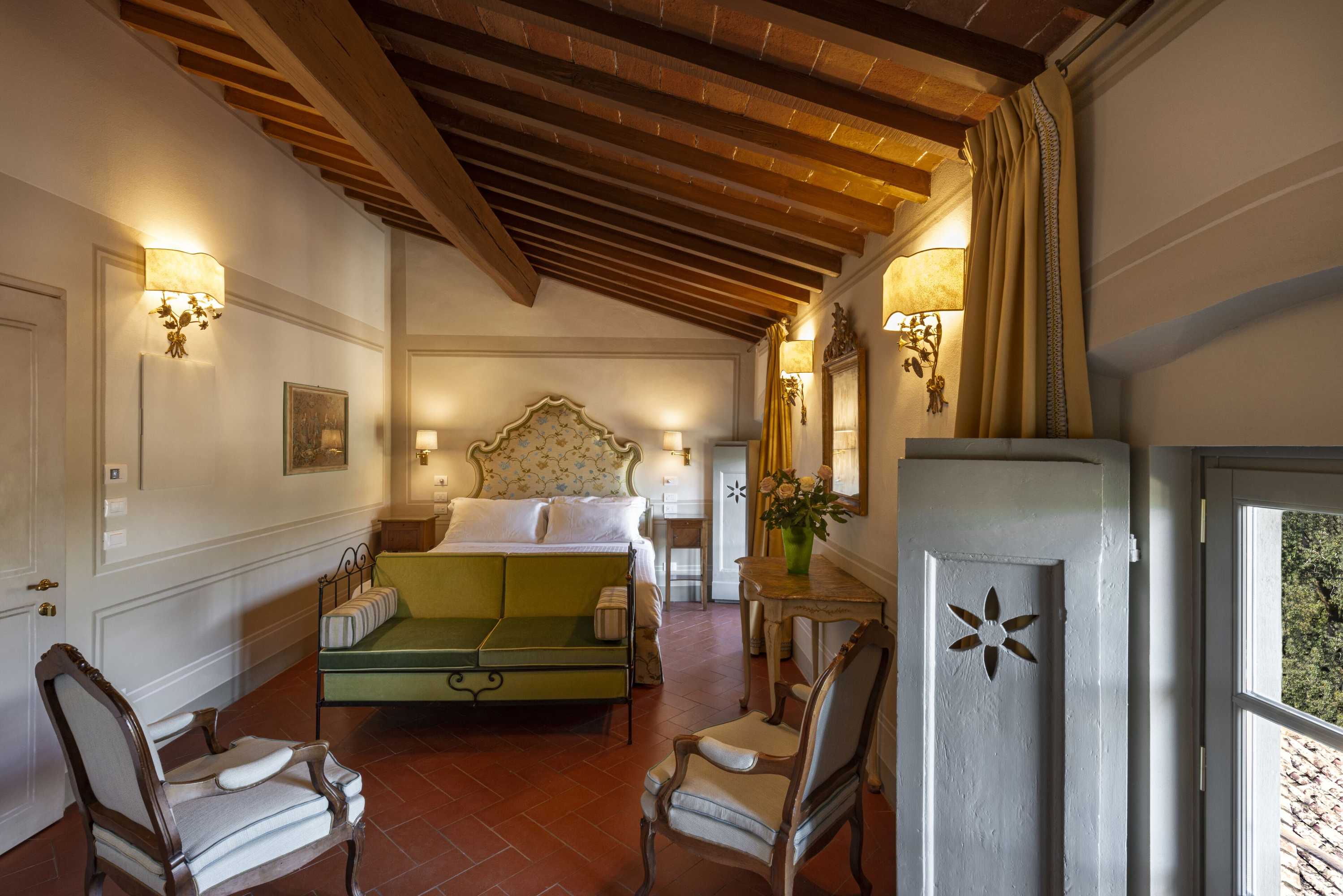 Gift card for Casa Villa Rentals by Torre a Cona Gift card for Casa Villa Rentals by Torre a Cona