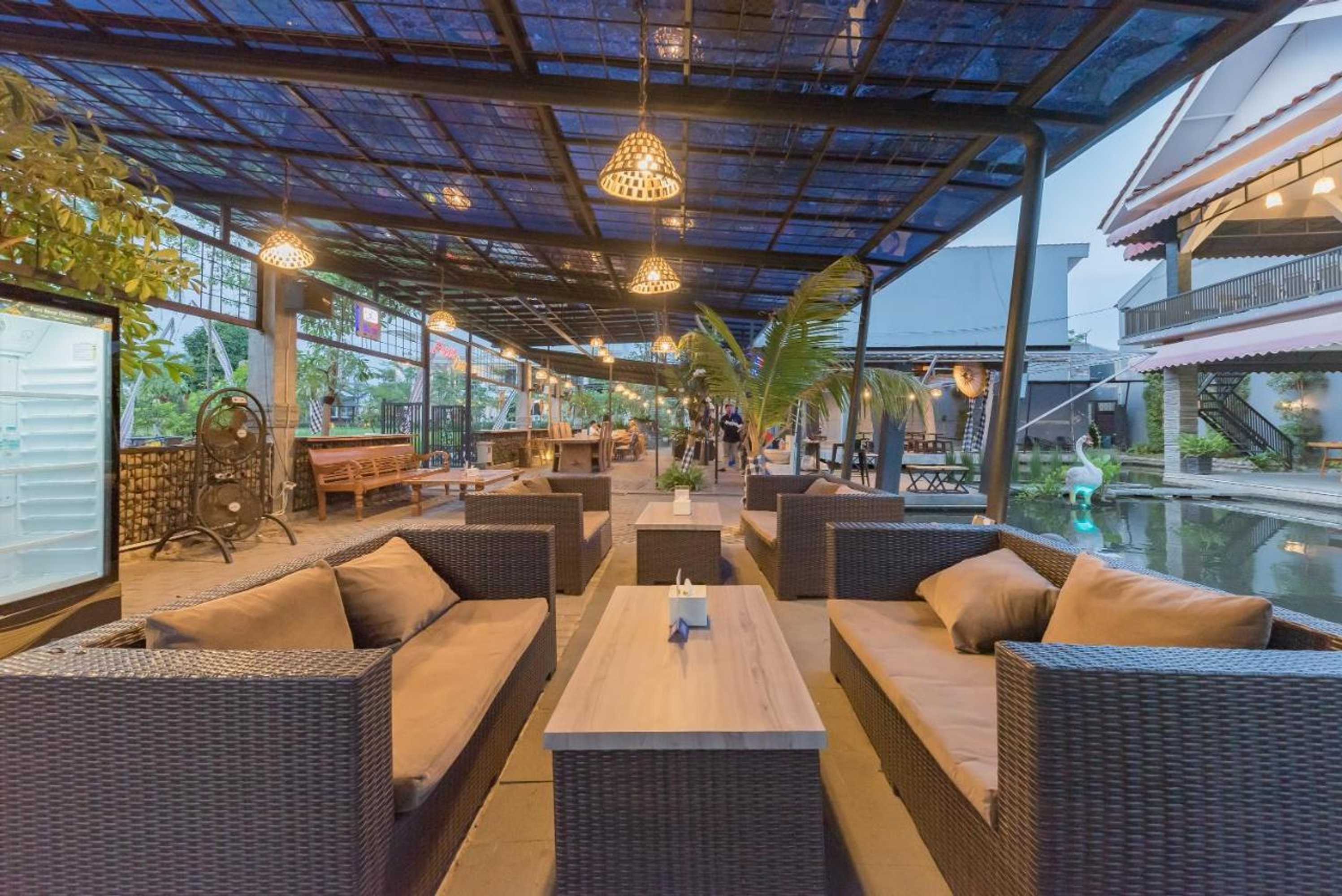 Gift card for Urbanview Hotel Khayrizsan Tasikmalaya by Reddoorz Gift card for Urbanview Hotel Khayrizsan Tasikmalaya by Reddoorz
