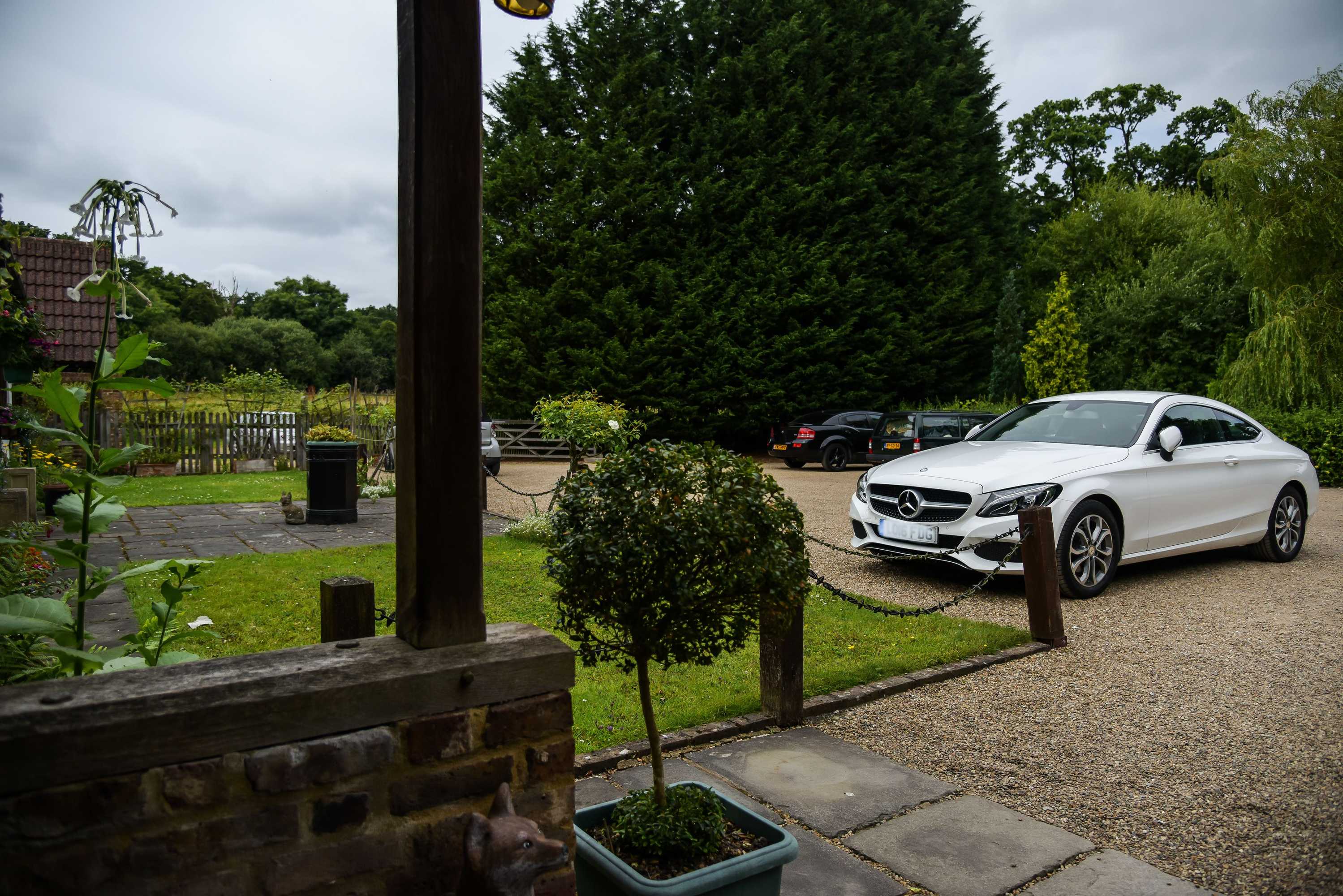 Gift card for Little Foxes Hotel & Gatwick Airport Parking Gift card for Little Foxes Hotel & Gatwick Airport Parking