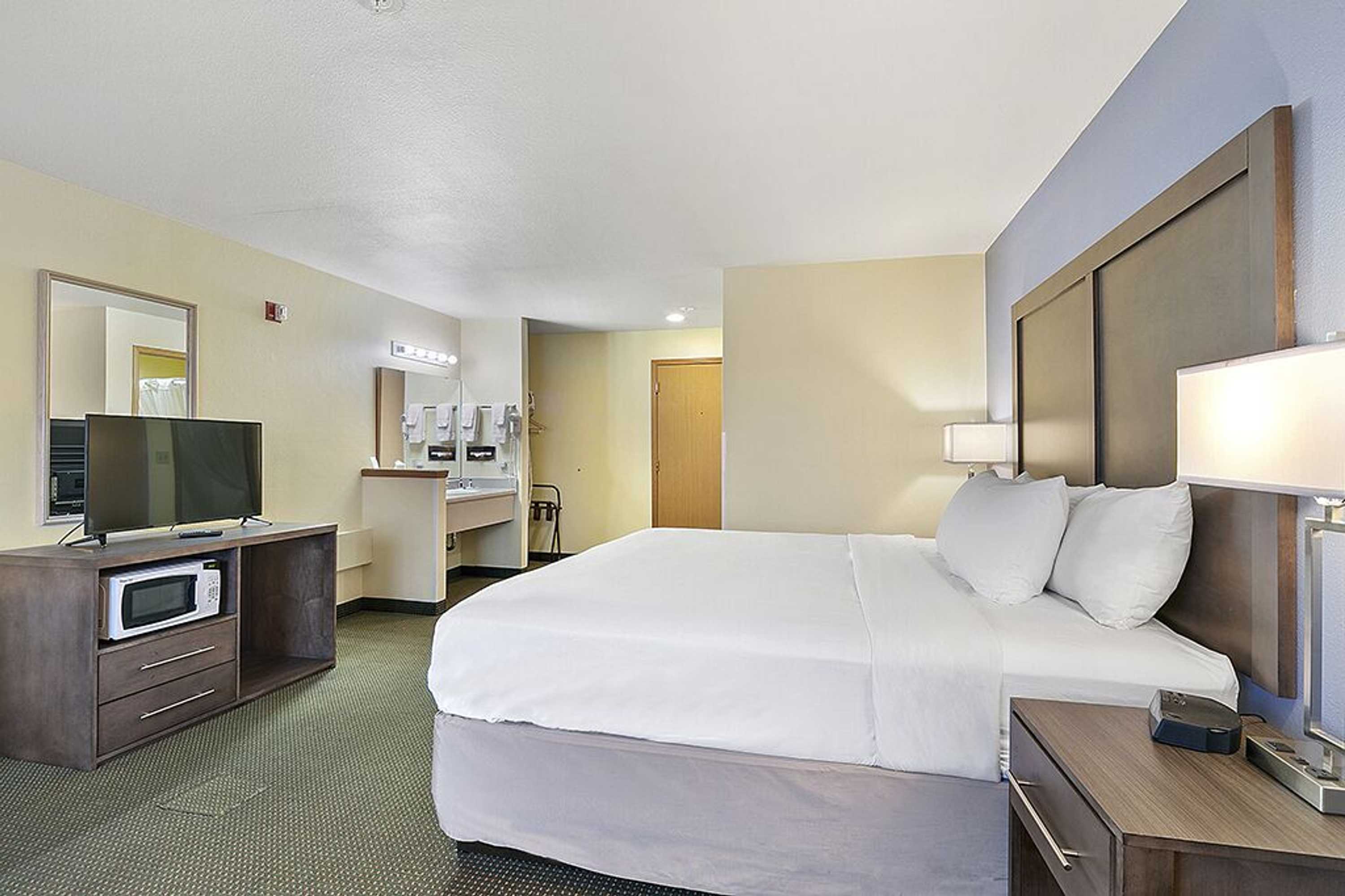 Gift card for Days Inn by Wyndham Ellensburg Gift card for Days Inn by Wyndham Ellensburg
