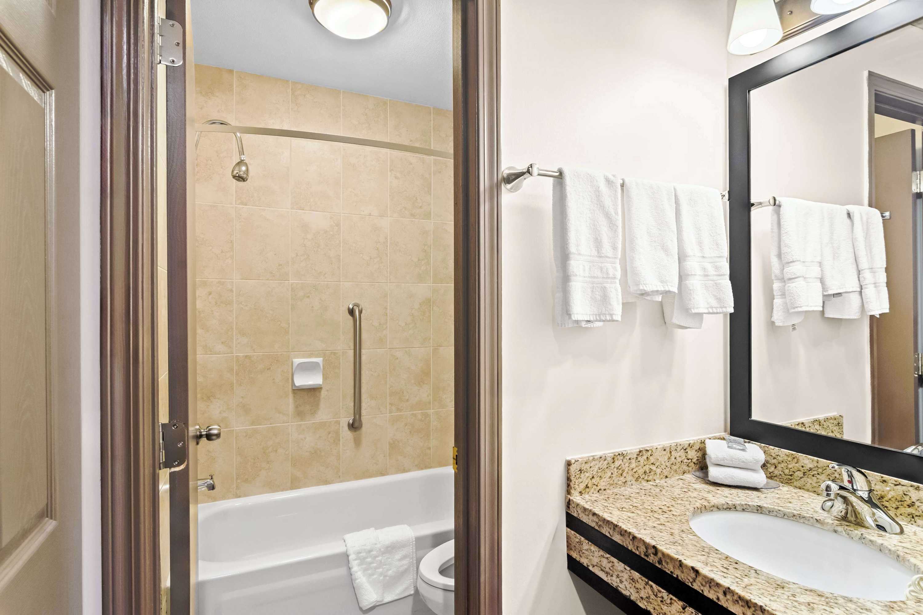 Gift card for Best Western Maple Ridge Hotel Gift card for Best Western Maple Ridge Hotel