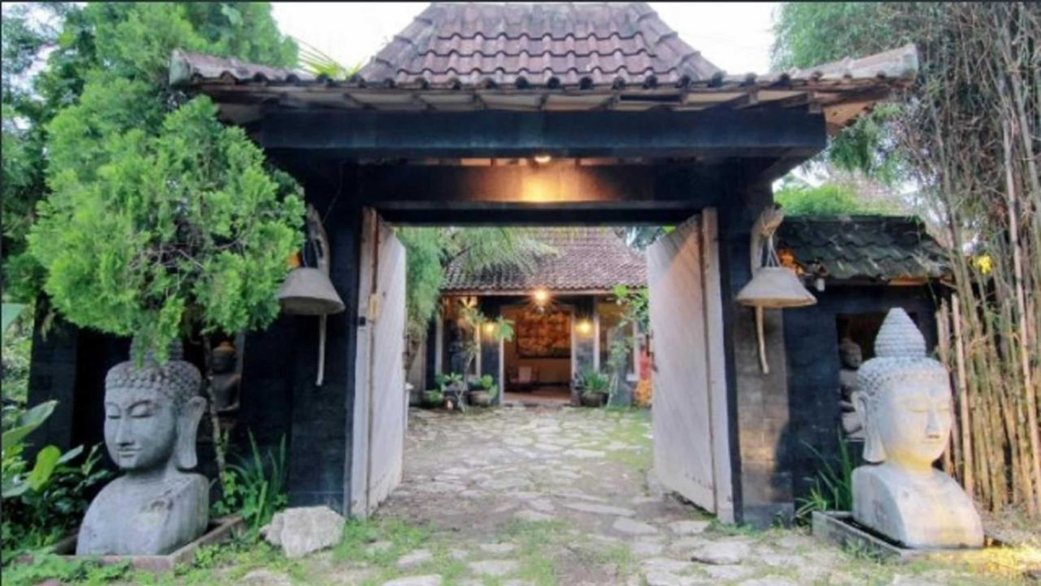 Gift card for Astuti Gallery Homestay