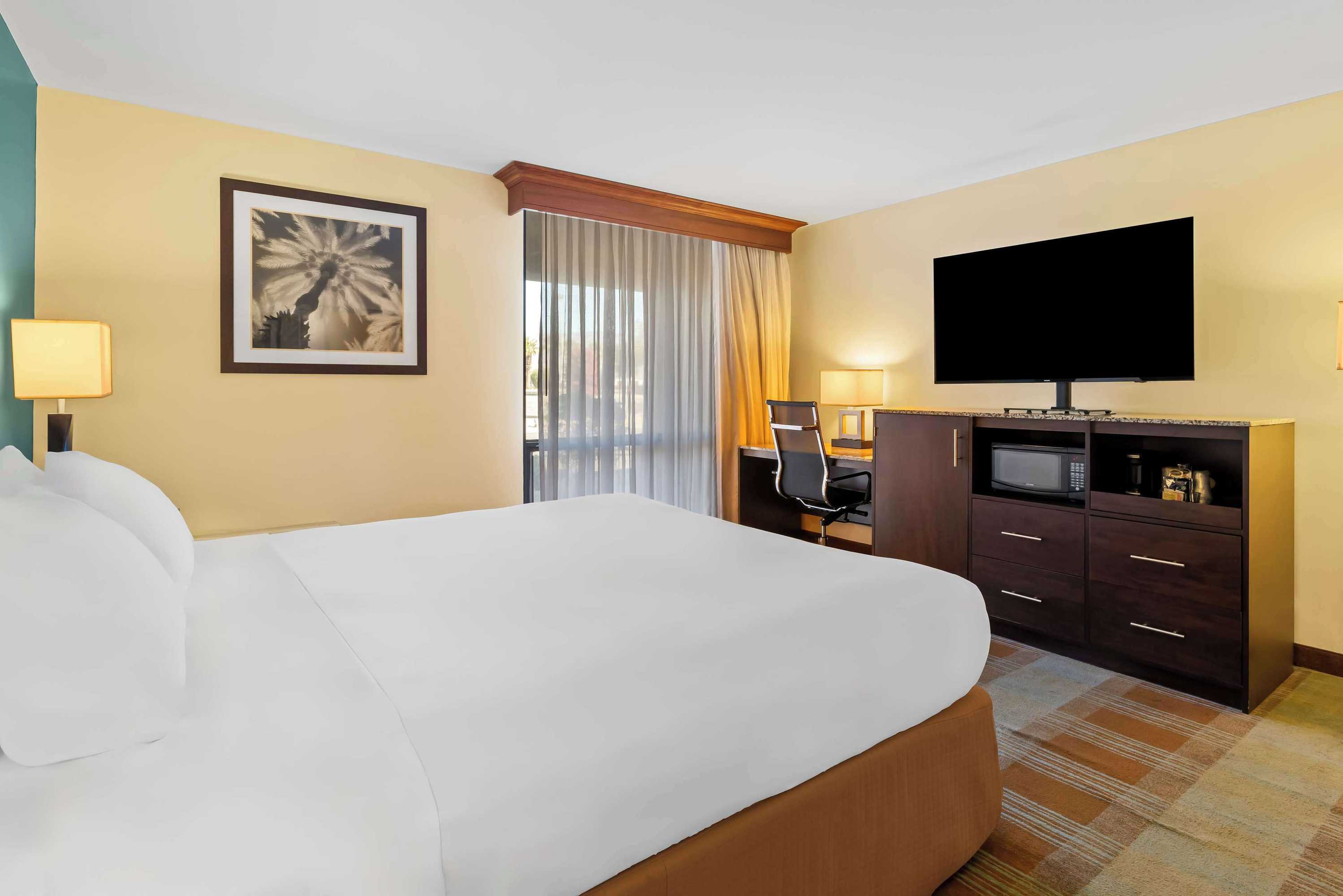 Gift card for Best Western Date Tree Hotel Gift card for Best Western Date Tree Hotel