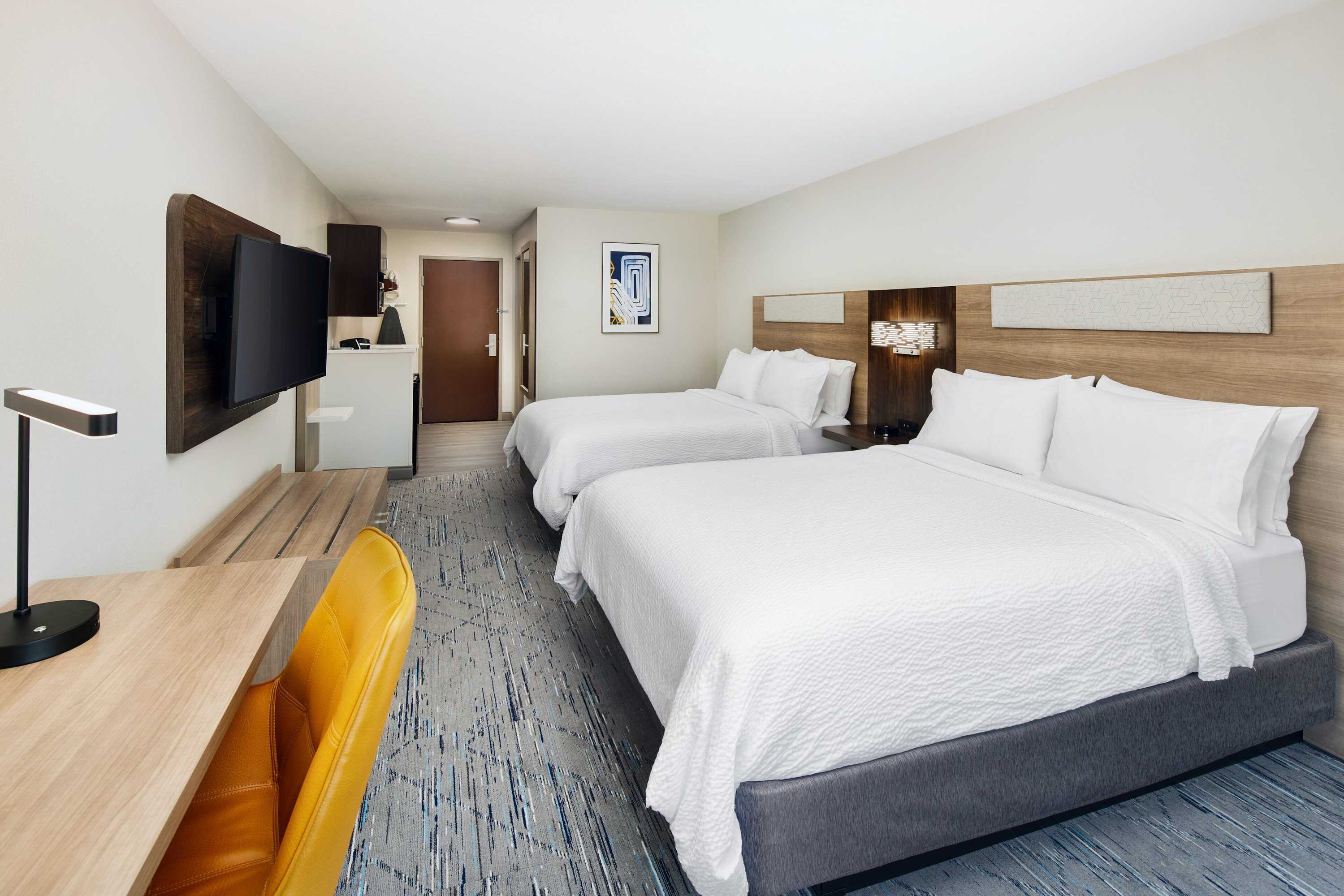 Gift card for Holiday Inn Express & Suites Bridgeport by Ihg Gift card for Holiday Inn Express & Suites Bridgeport by Ihg