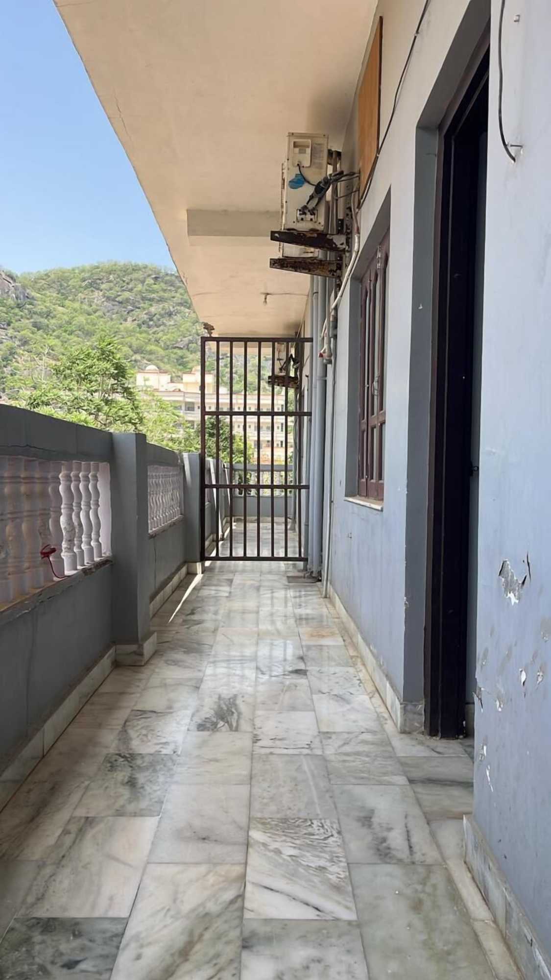 Gift card for Oyo 10499 Hotel Shiv Shakti